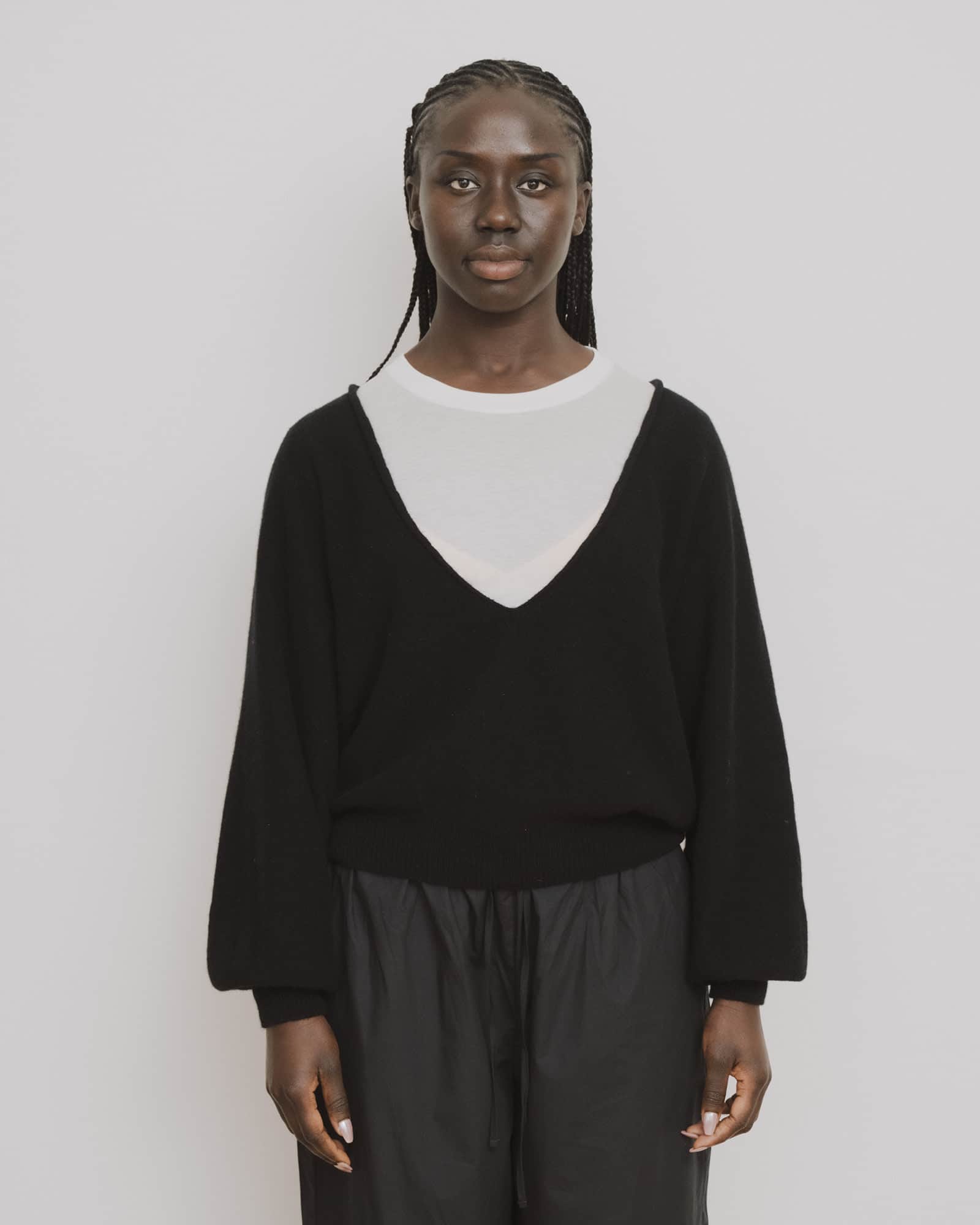 Soar V Neck in Black | Recycled cashmere | Baserange