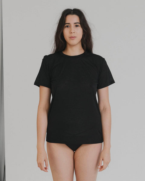 Tee Shirt in Black | lyocell | en | Baserange