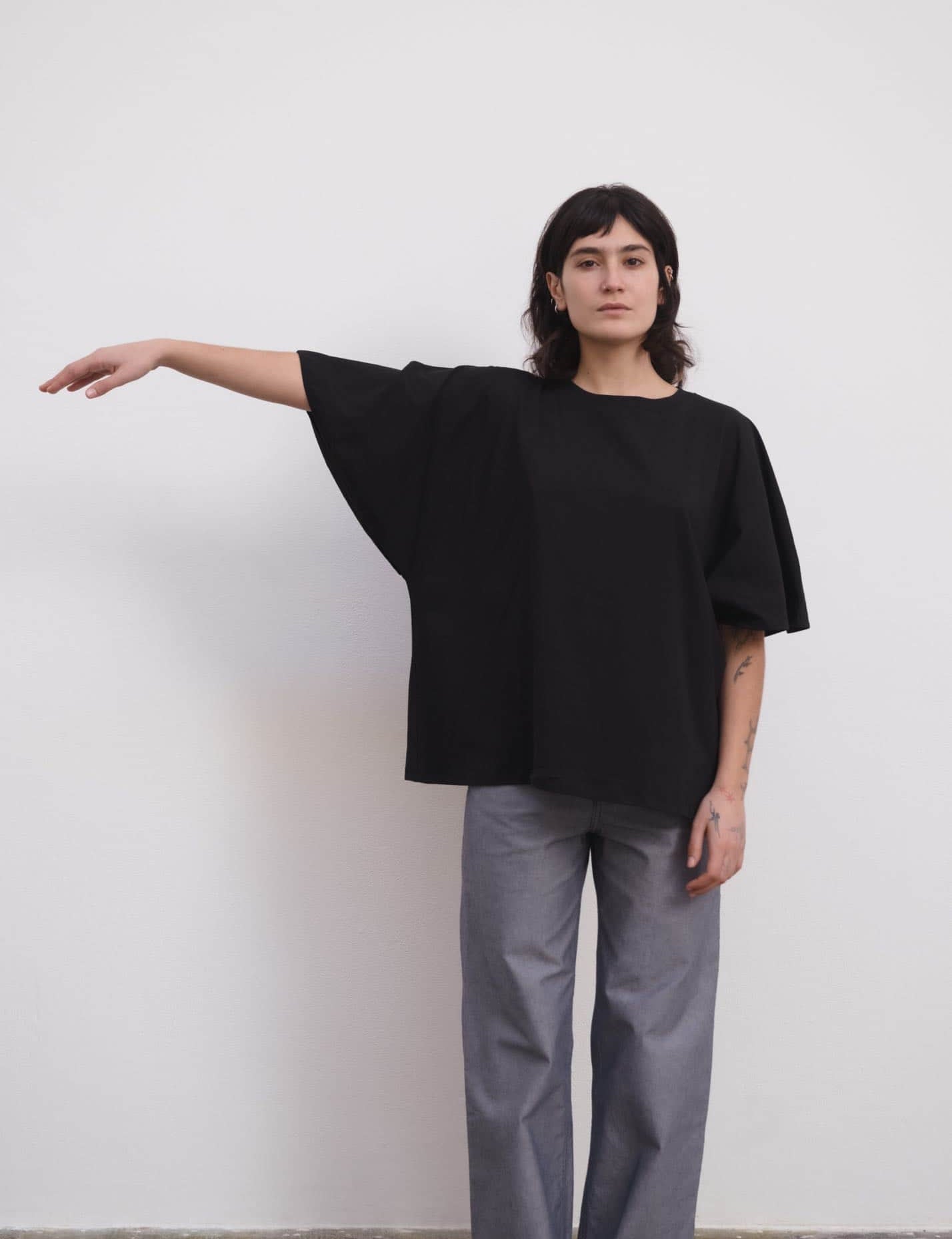 CycleTeeShirt-RegenerativeCotton-Black-D1-AW26-E-Comm.jpg