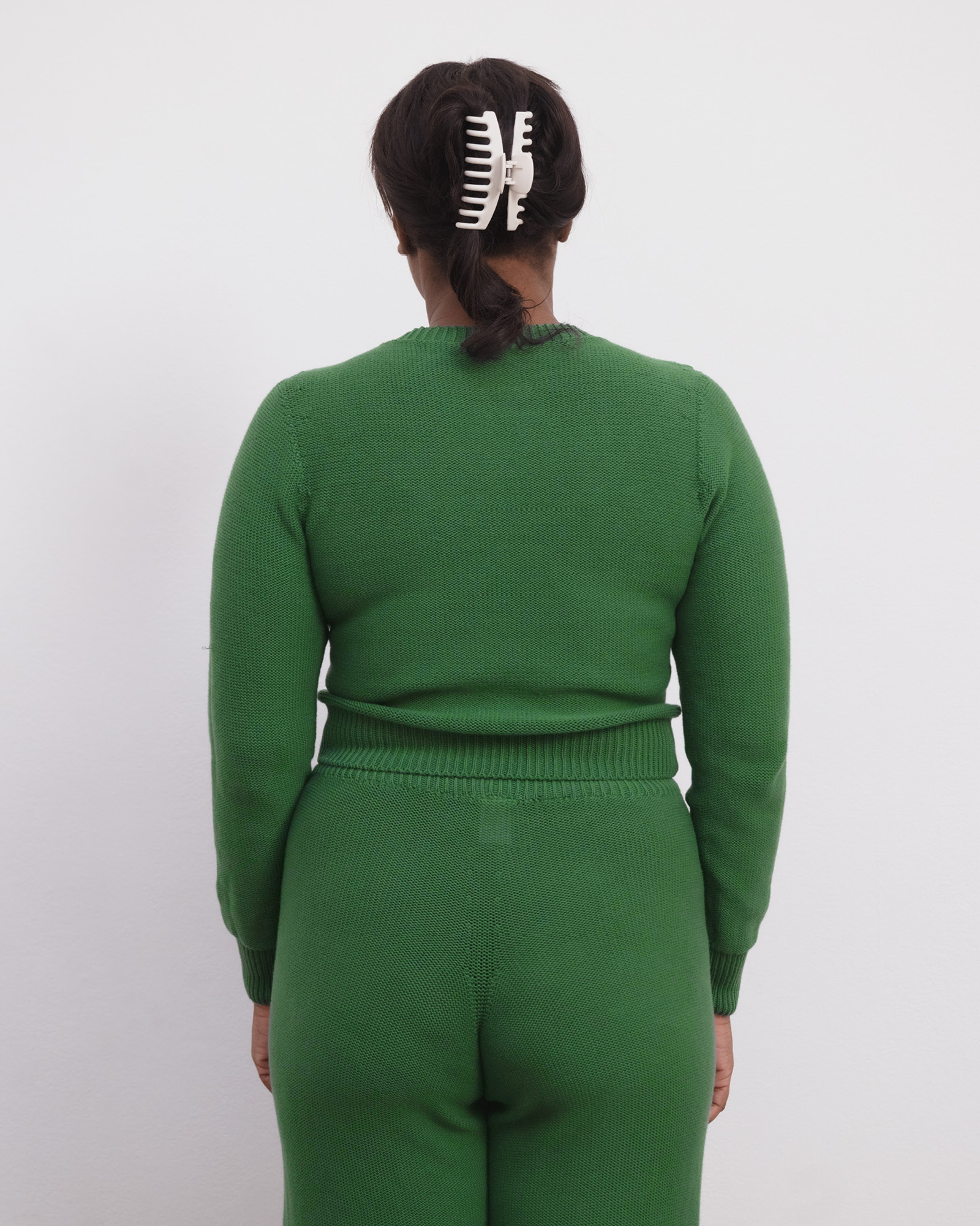 TierCardigan-CallaGreen-PUTC-CO-AW26-5.png