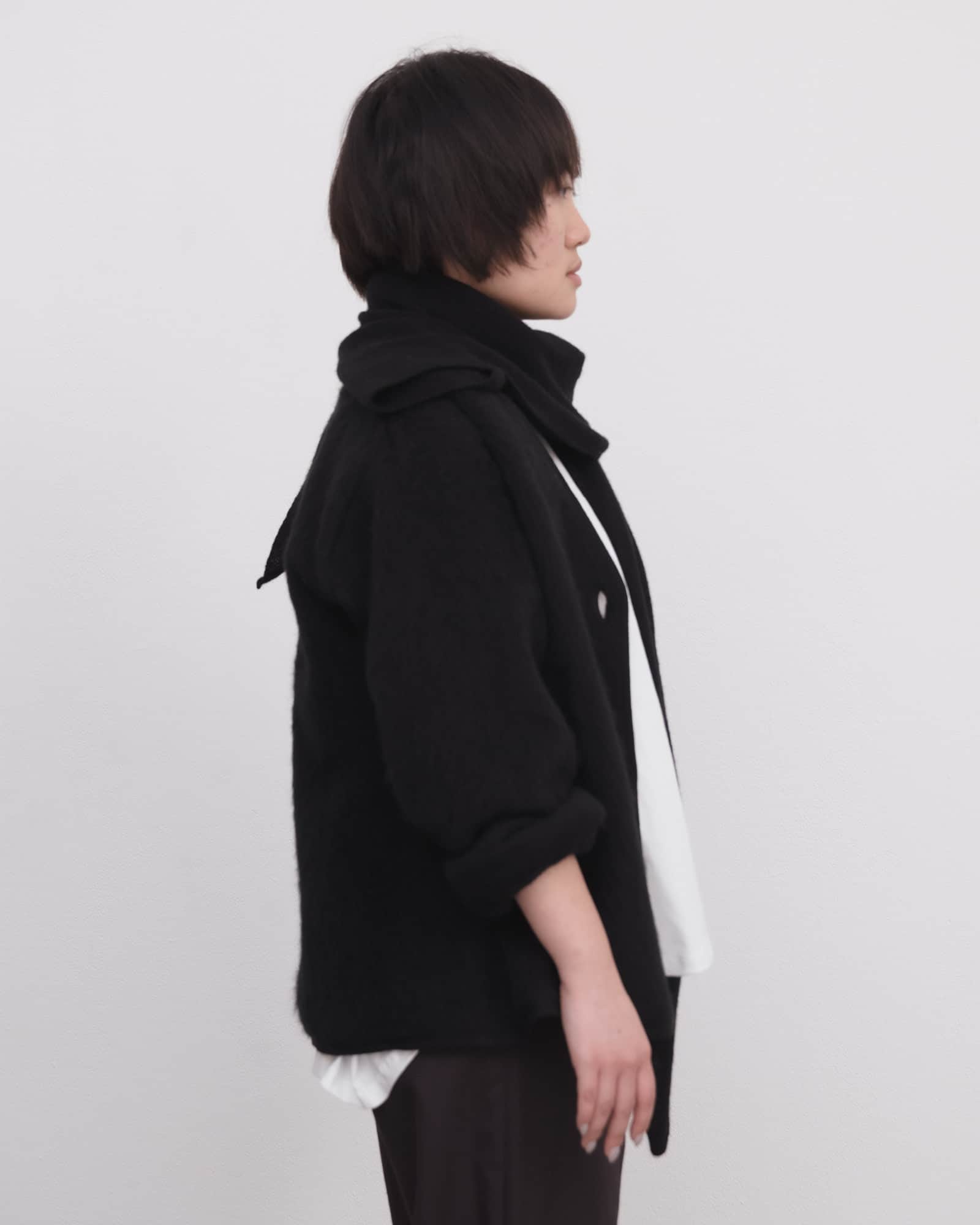 BASERANGE Scarfs BLACK / ONE SIZE Trin Scarf