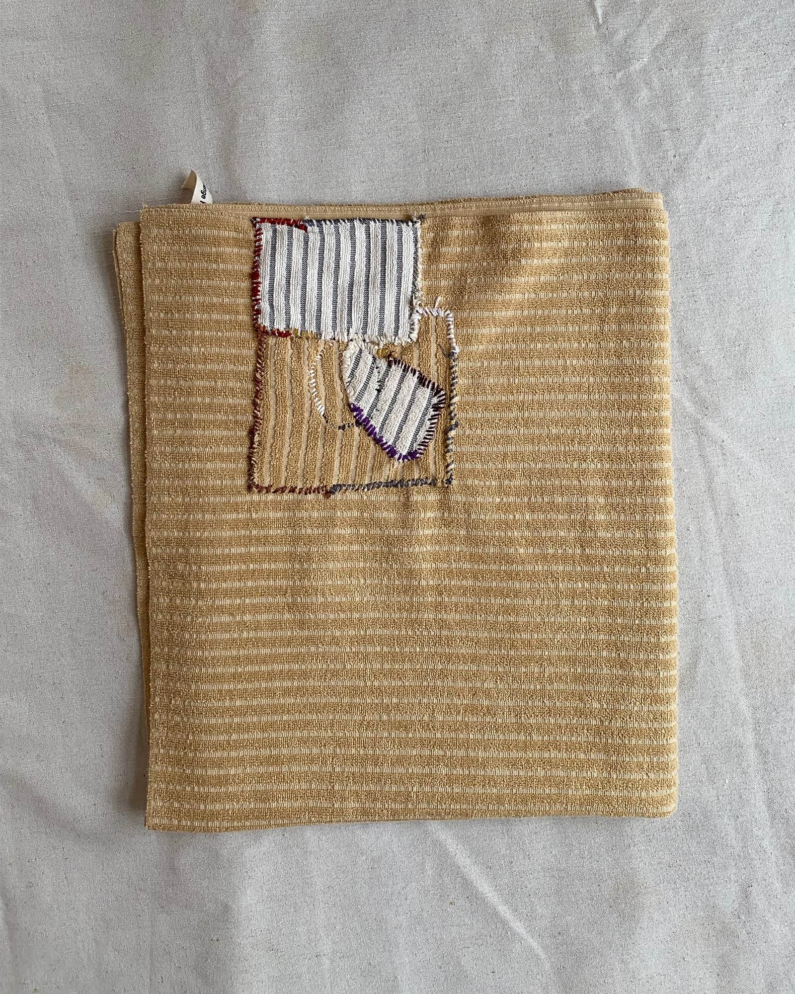 BASERANGE Bathroom BROWN STRIPE / 140x90cm Repair - Storm Towel
