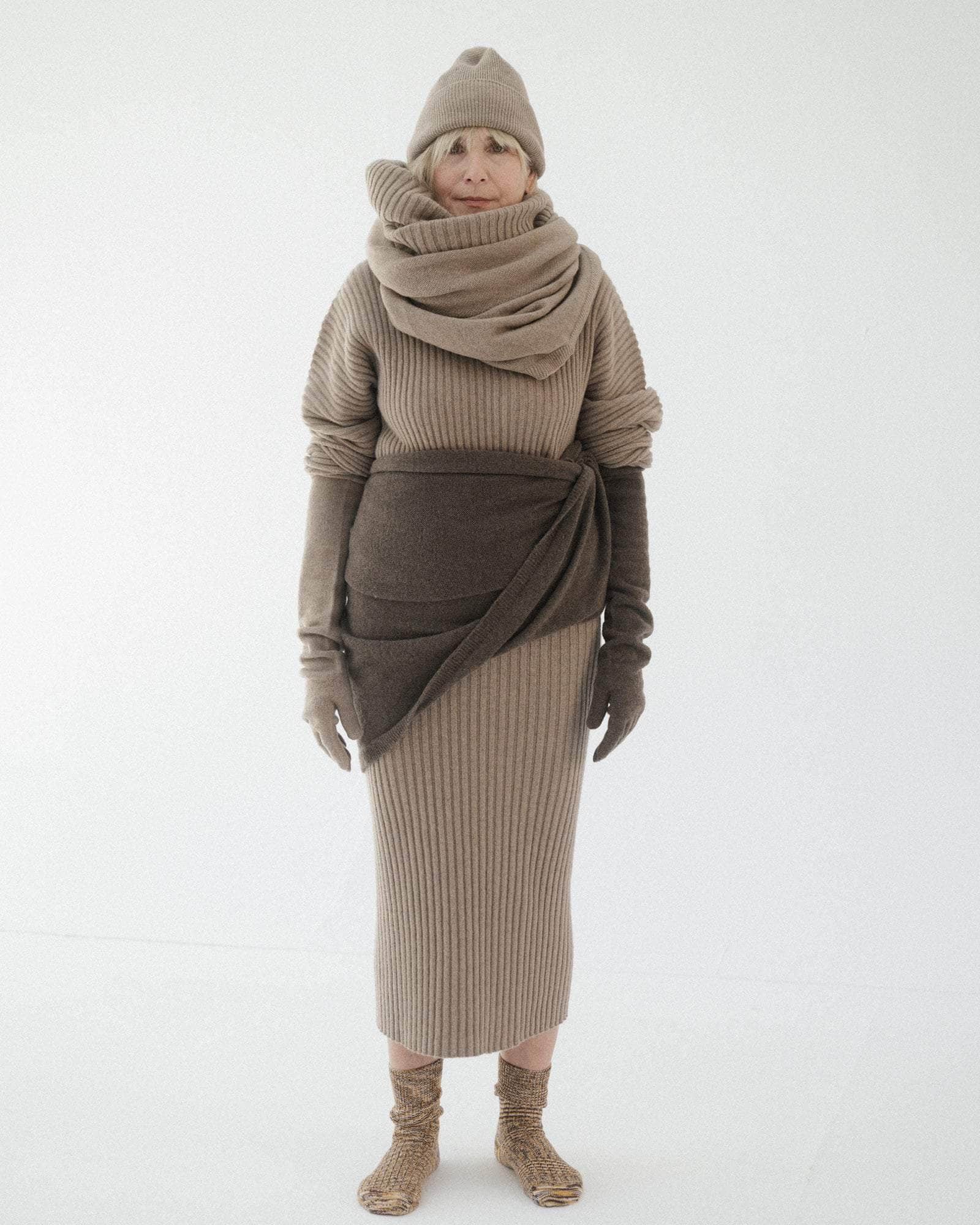 BASERANGE BEANIES STOPPA BROWN / One Size Whit Beanie