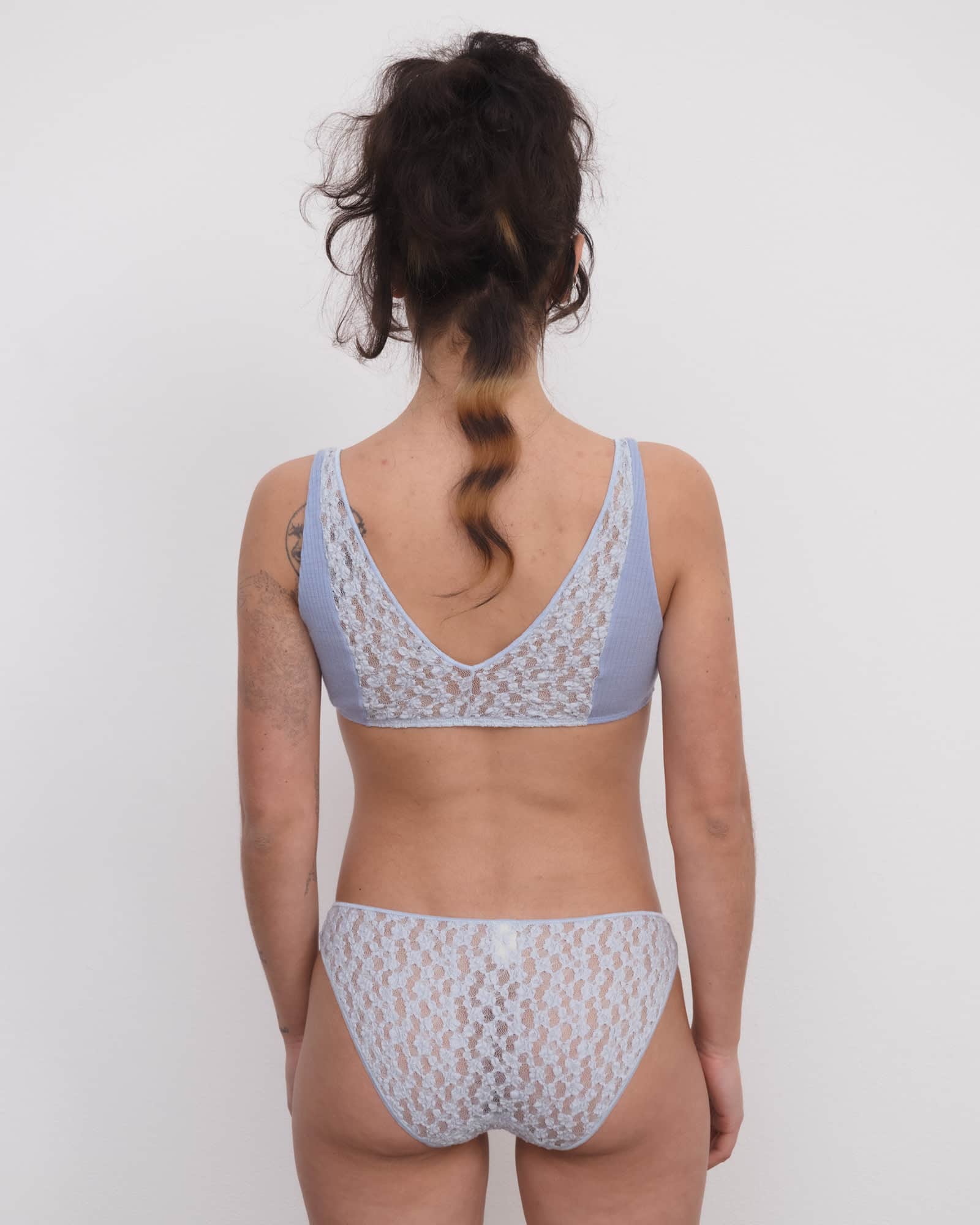 BASERANGE Bras Crescent Bra