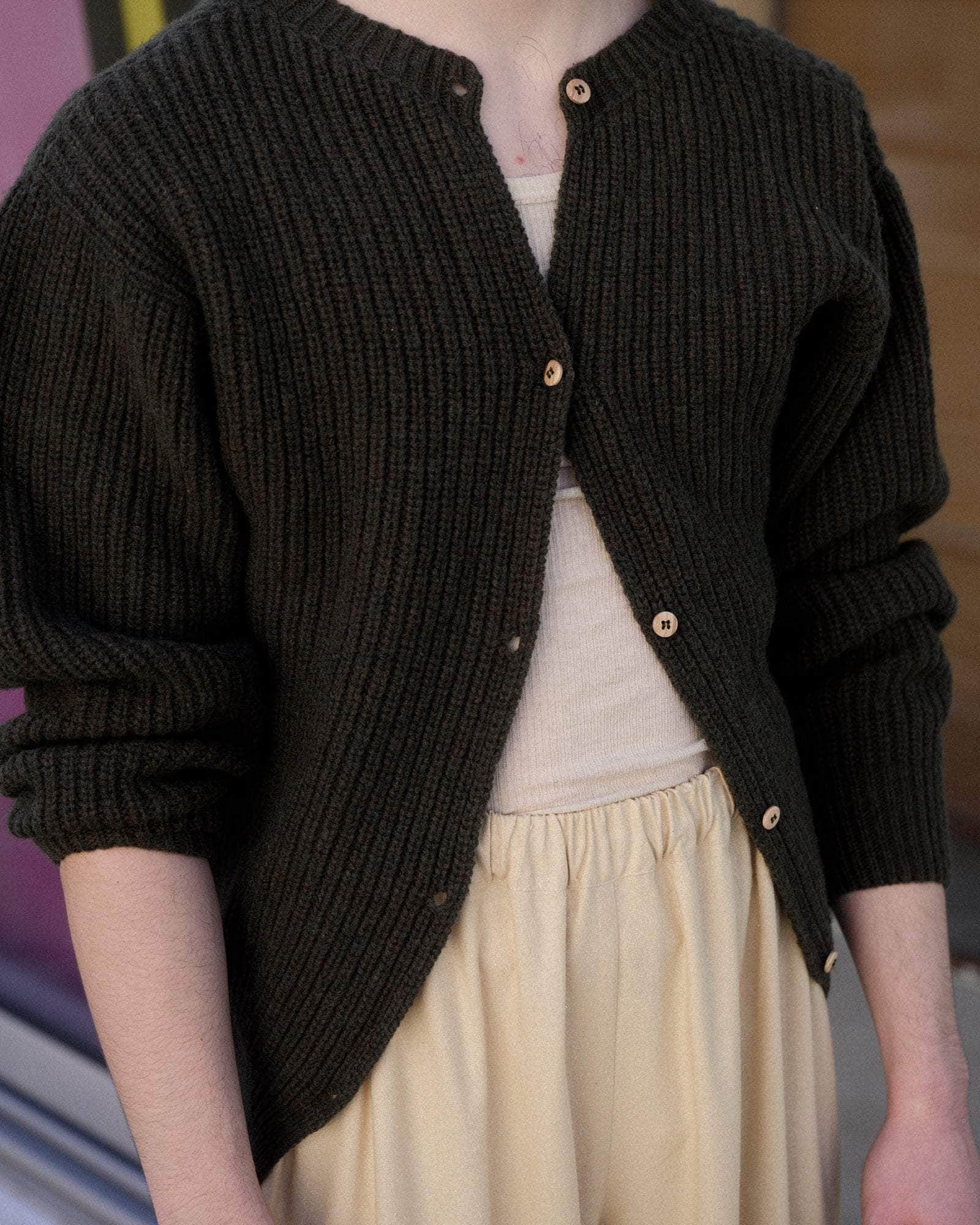 BASERANGE / カーディガン Cardigan | Basics in Natural and Recycled Fibers | Baserange