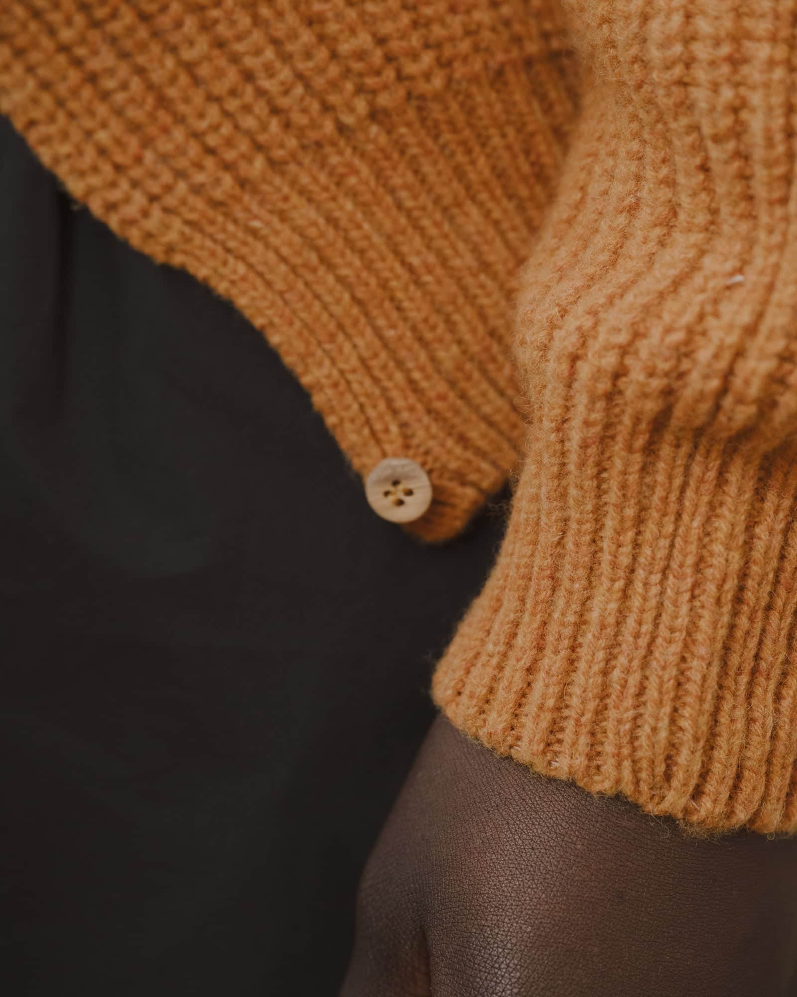 BASERANGE Cardigans Mea Cardigan