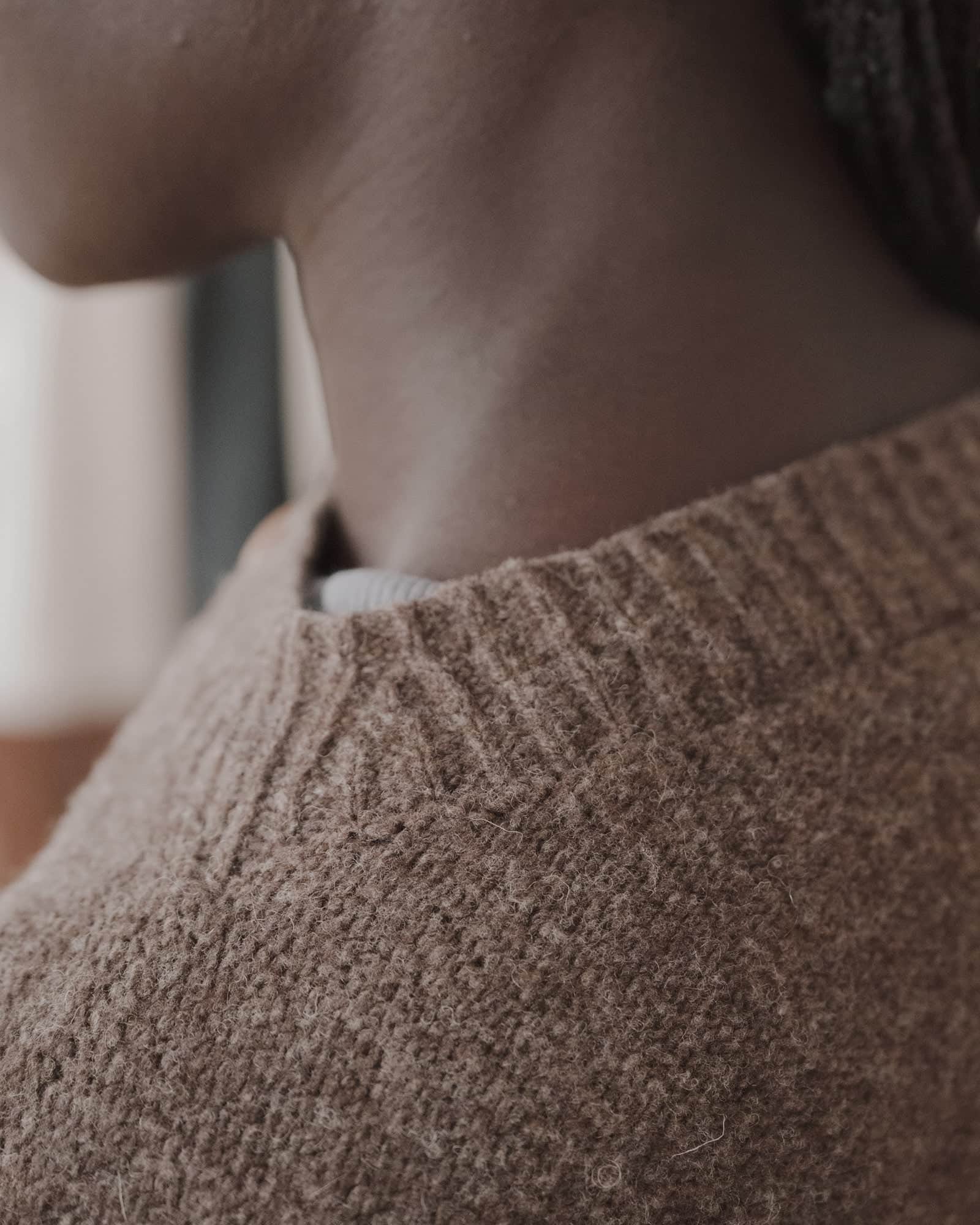 BASERANGE Cardigans Tier Cardigan