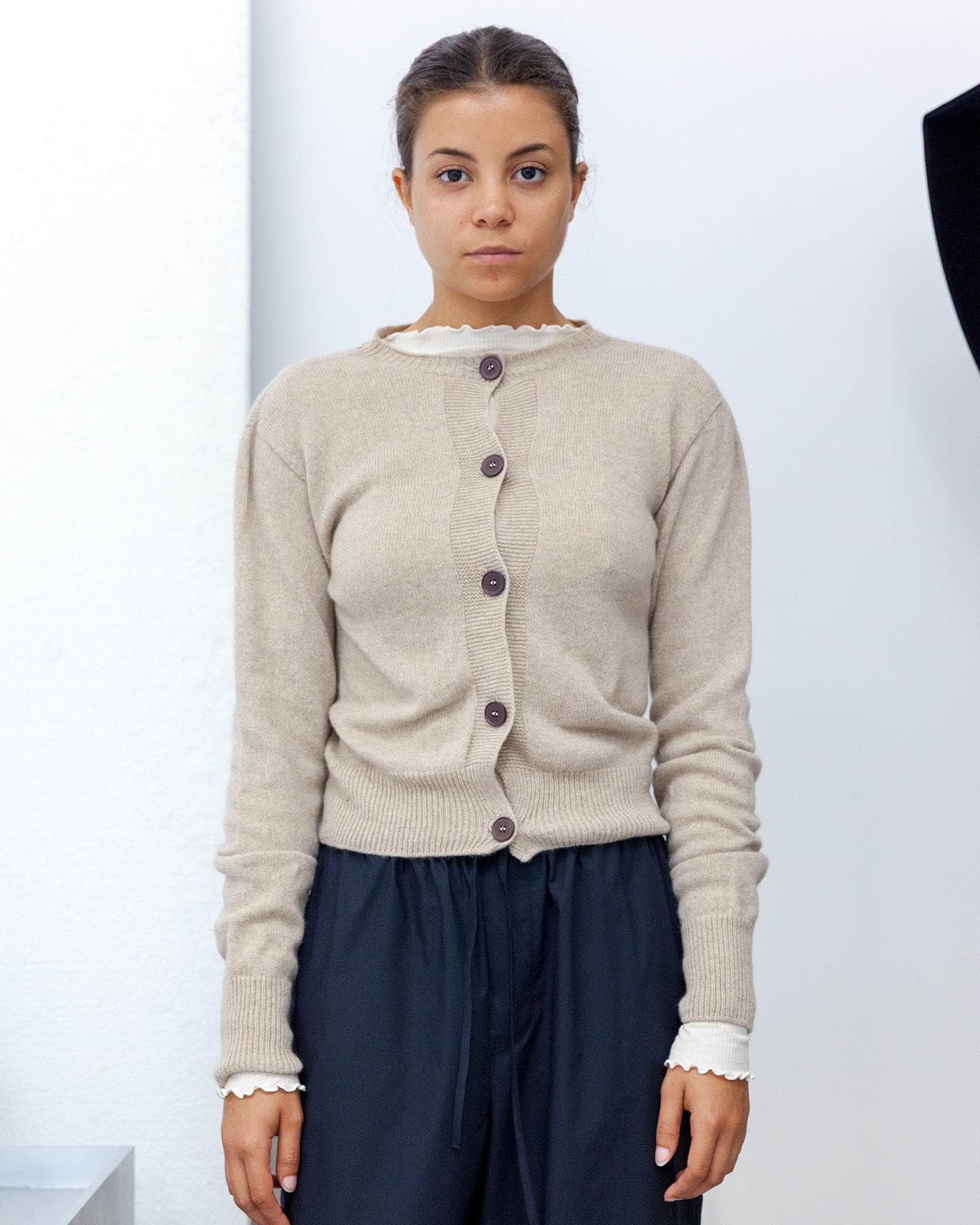 BASERANGE Cardigans Tier Cardigan