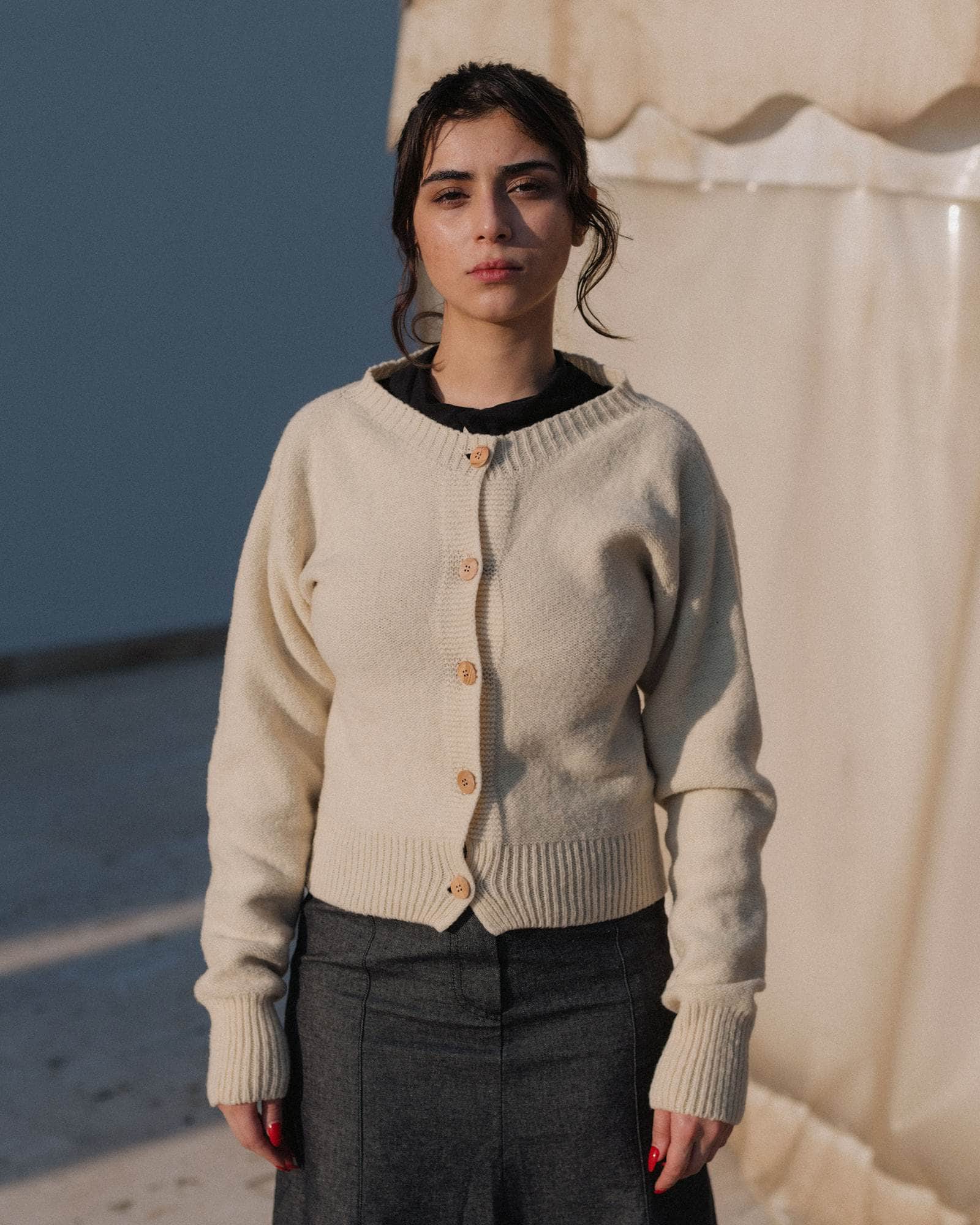 BASERANGE Cardigans Tier Cardigan