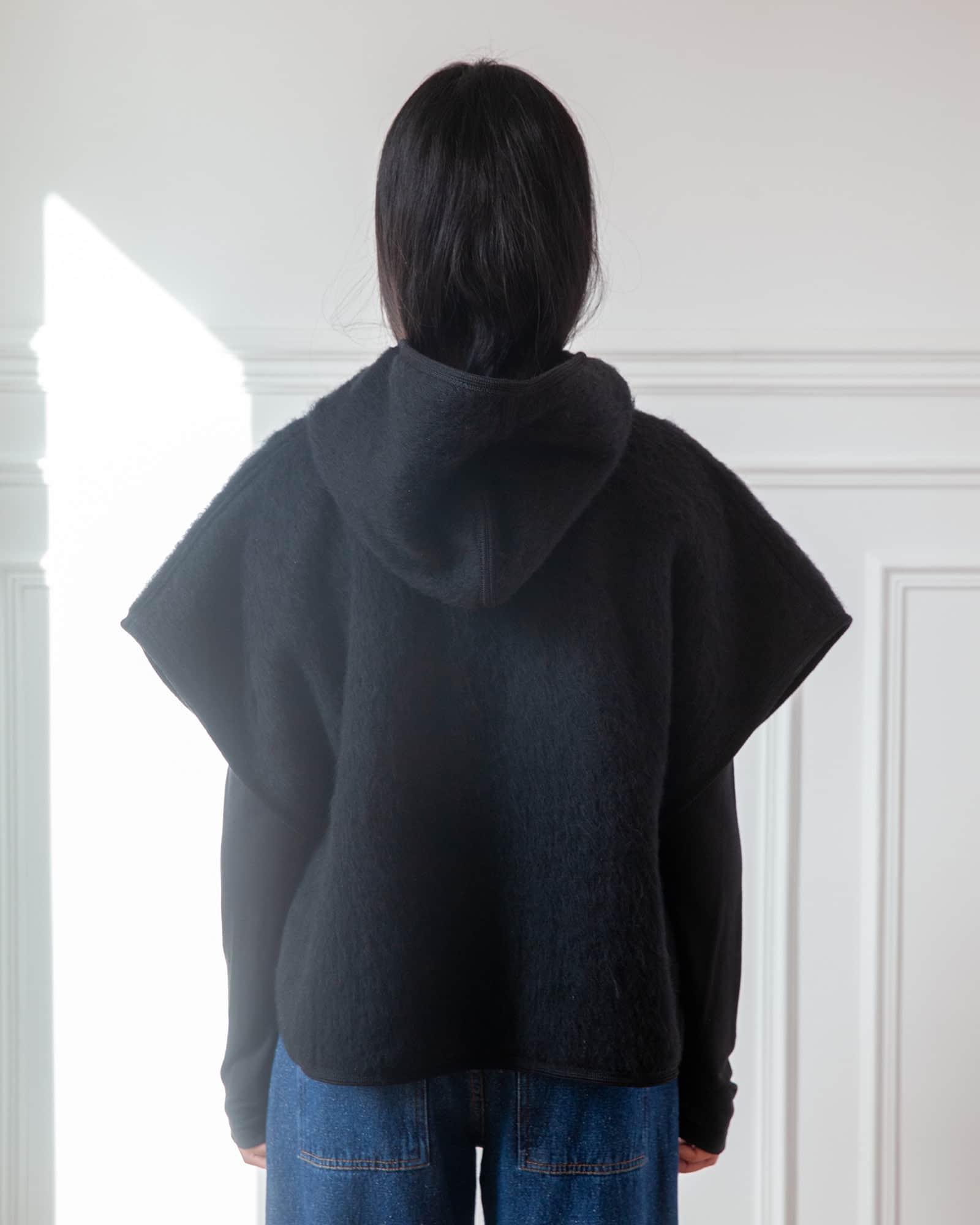 BASERANGE Jackets Fortu Hooded Vest