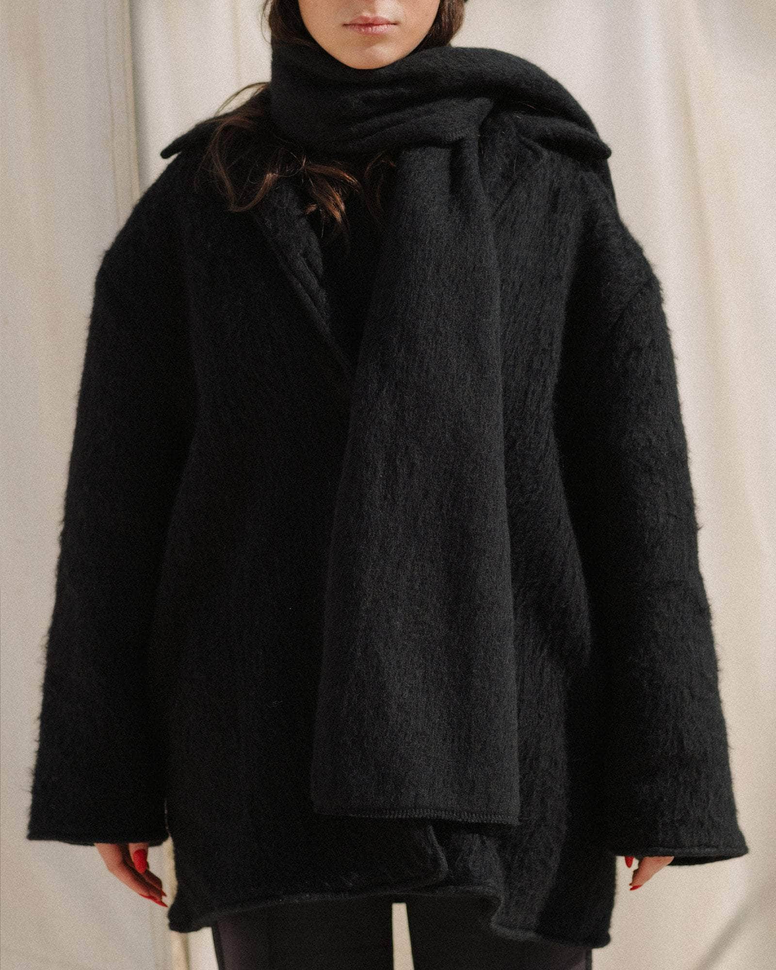 BASERANGE KNITTED BLACK / ONE SIZE SER SCARF