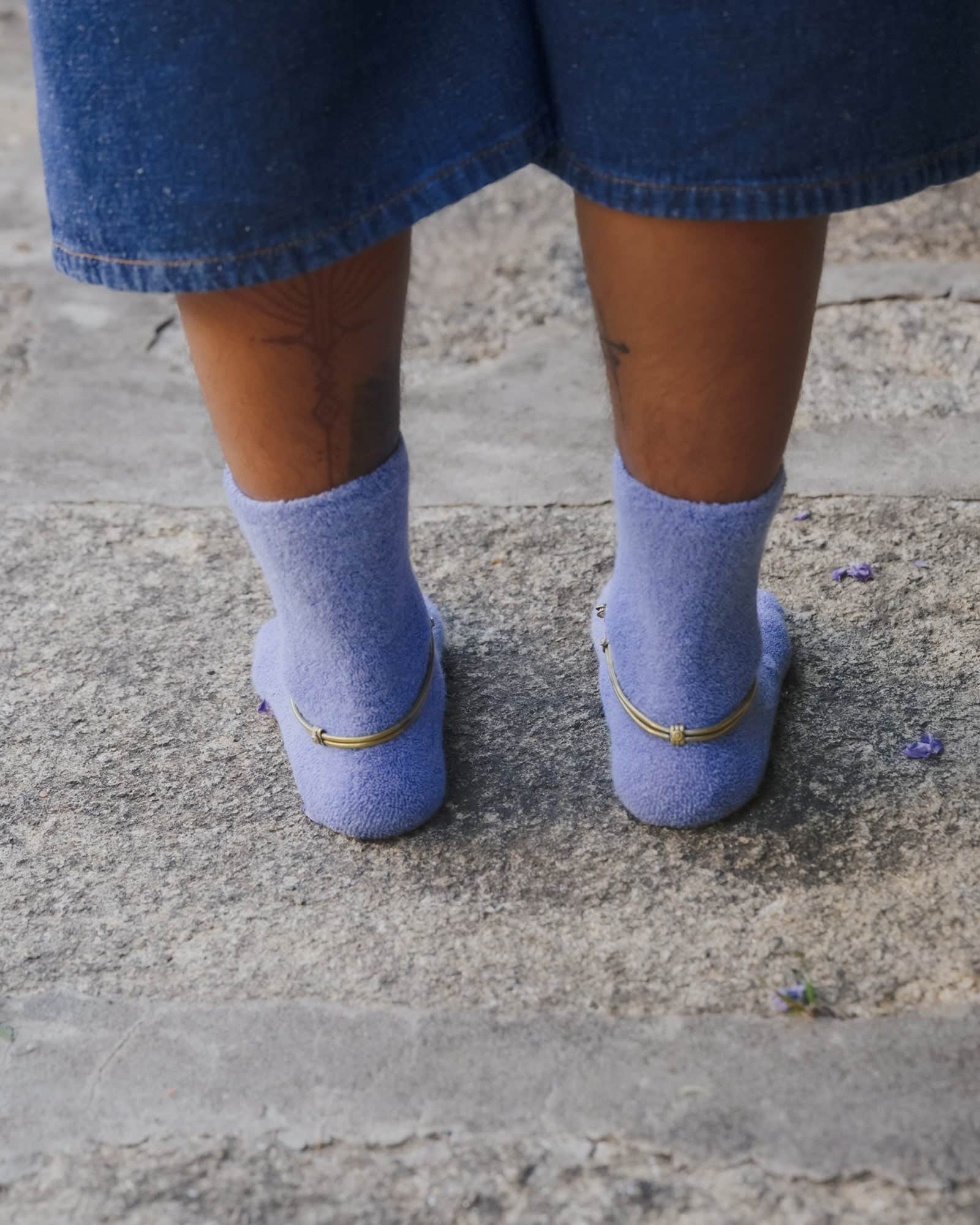 BASERANGE KNITTED BUCKLE OVERANKLE SOCKS