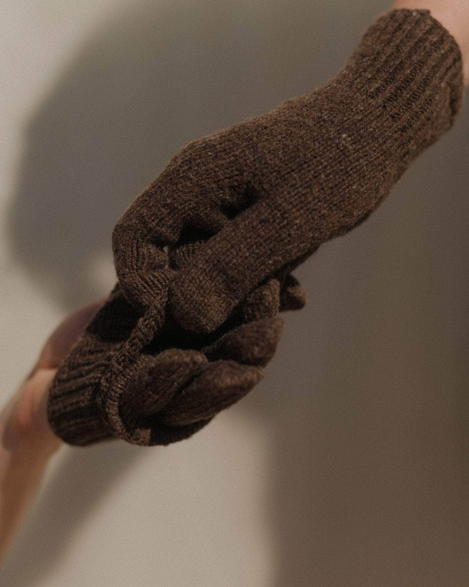 BASERANGE KNITTED BUREL BROWN / ONE SIZE RIBBED GLOVES