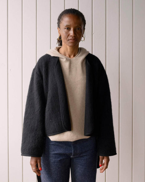 baserange-knitted-capas-jacket baserange-knitted-capas-jacket