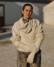 BASERANGE KNITTED CHAUME SAND / ONE SIZE MEA BEANIE & RIBBED GLOVES