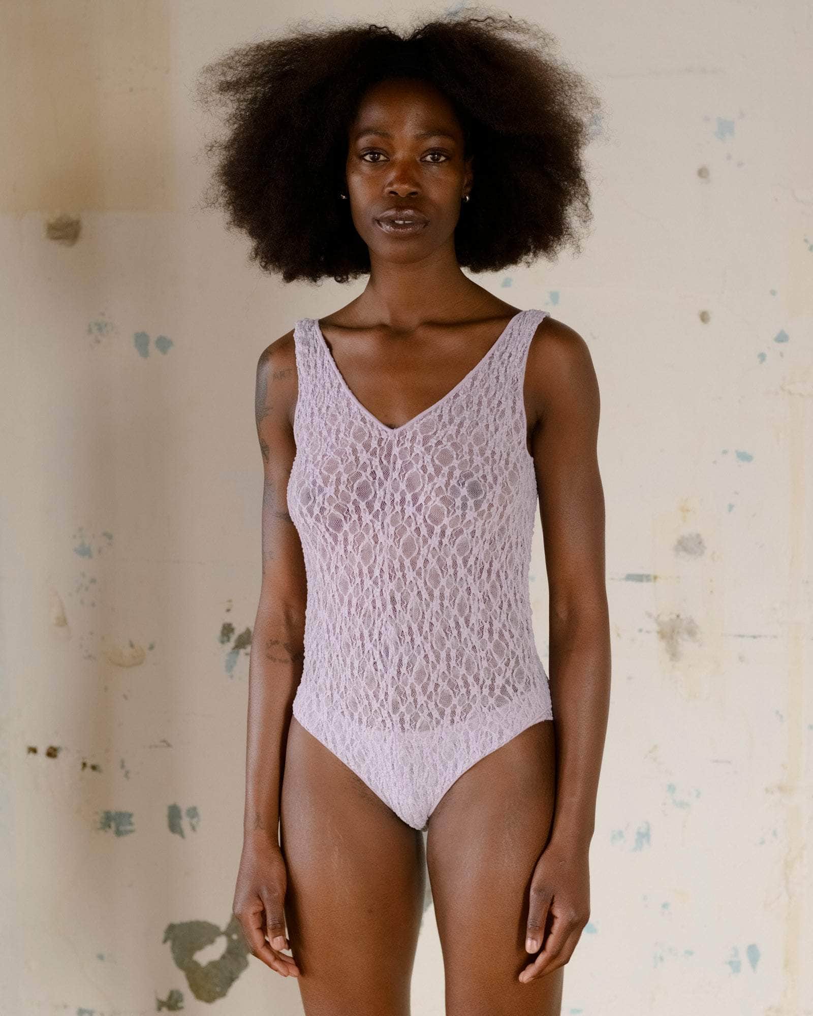 BASERANGE KNITTED CRESCENT BODY