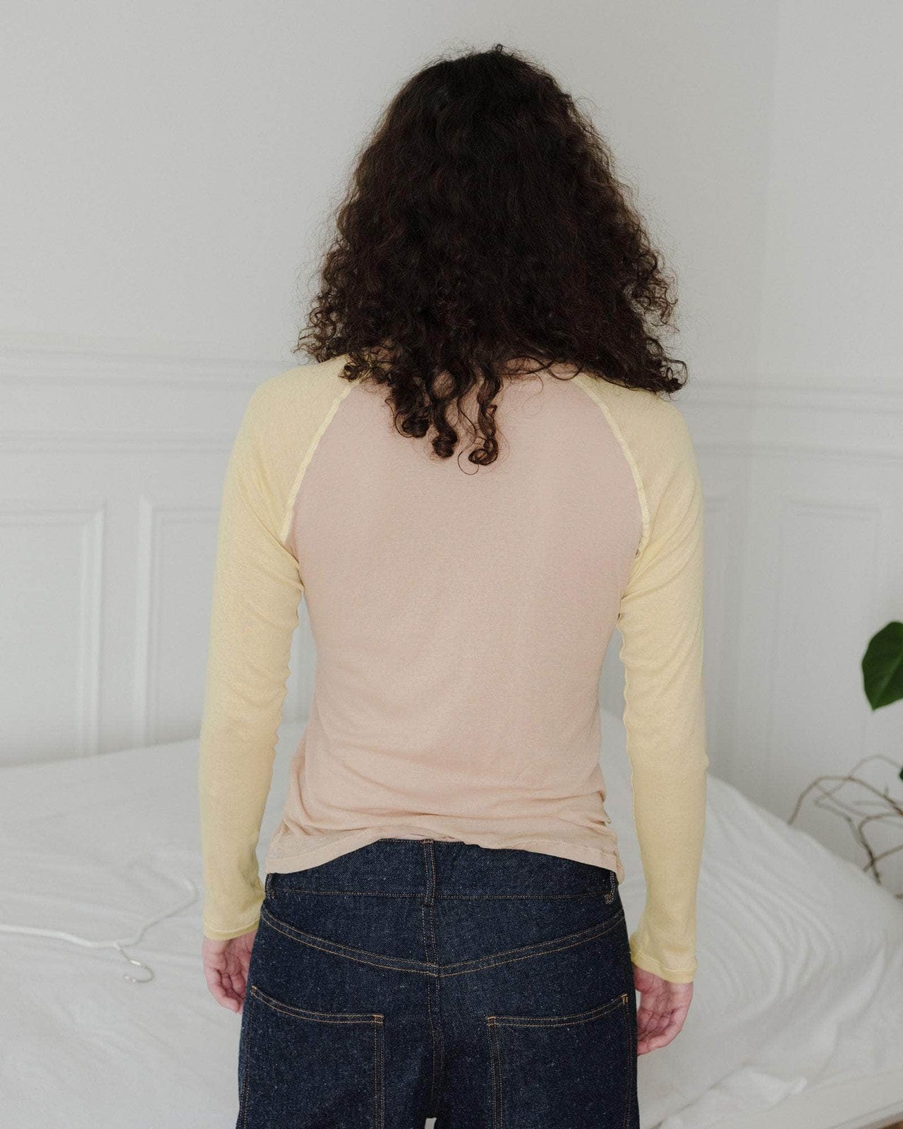 Gene Long Sleeve Tee in Rosy camel | Organic cotton jersey | en | Baserange