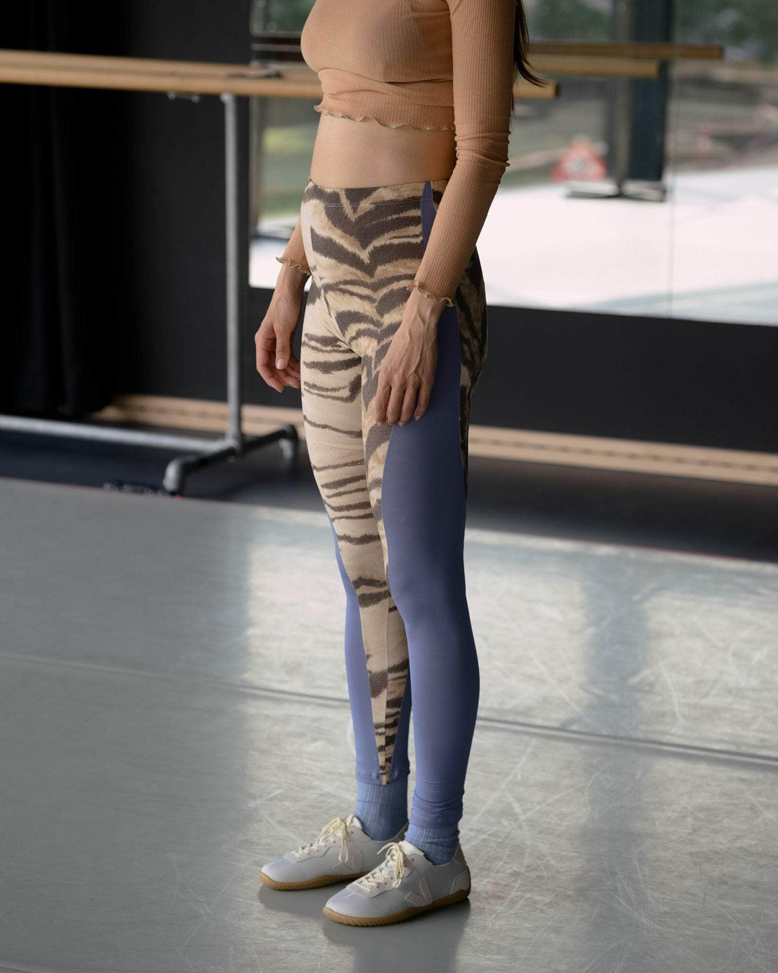 BASERANGE KNITTED NET LEGGINGS