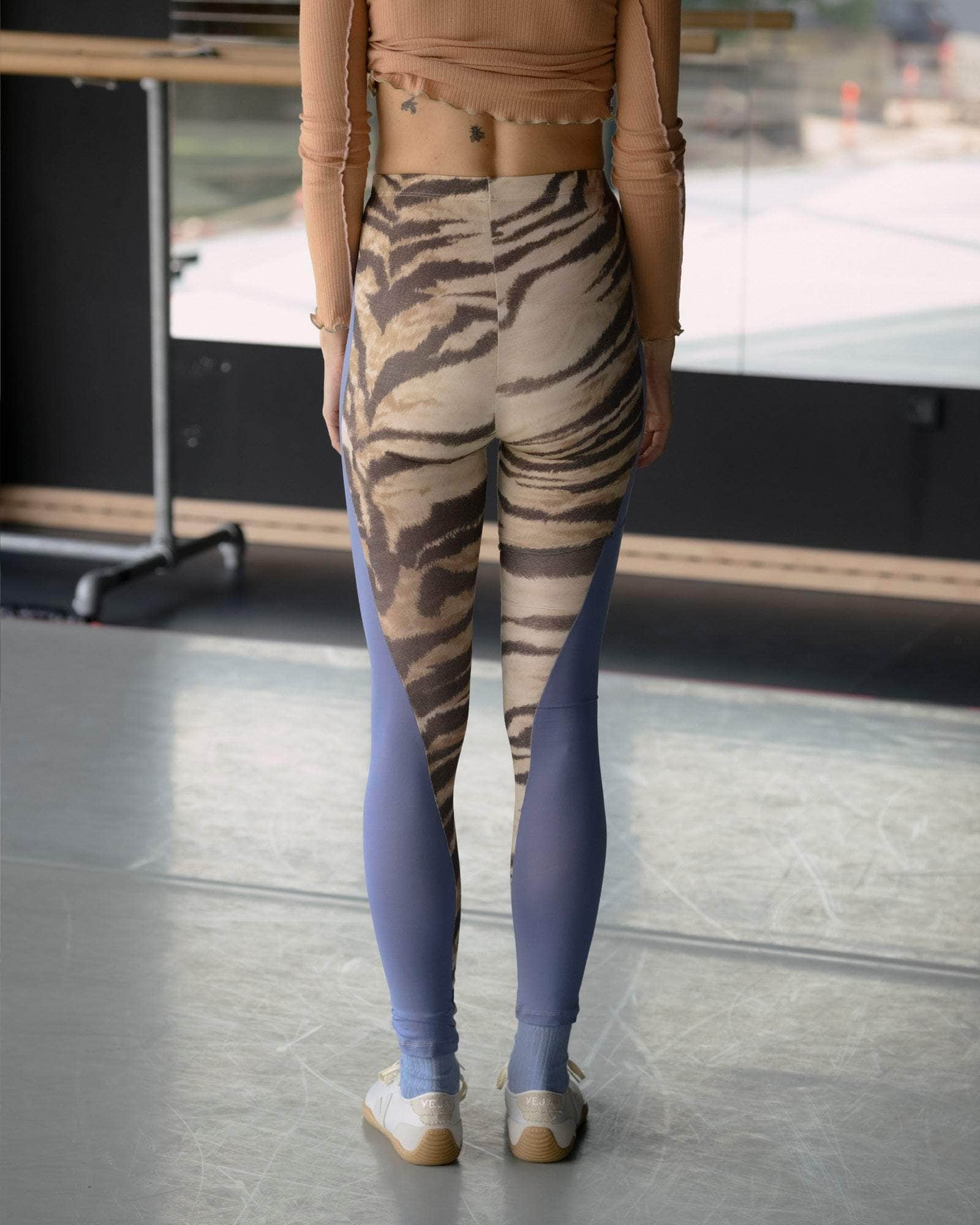 Baserange　レギンス　黒 Sustainable pants, skirts, shorts and leggings for women | Baserange