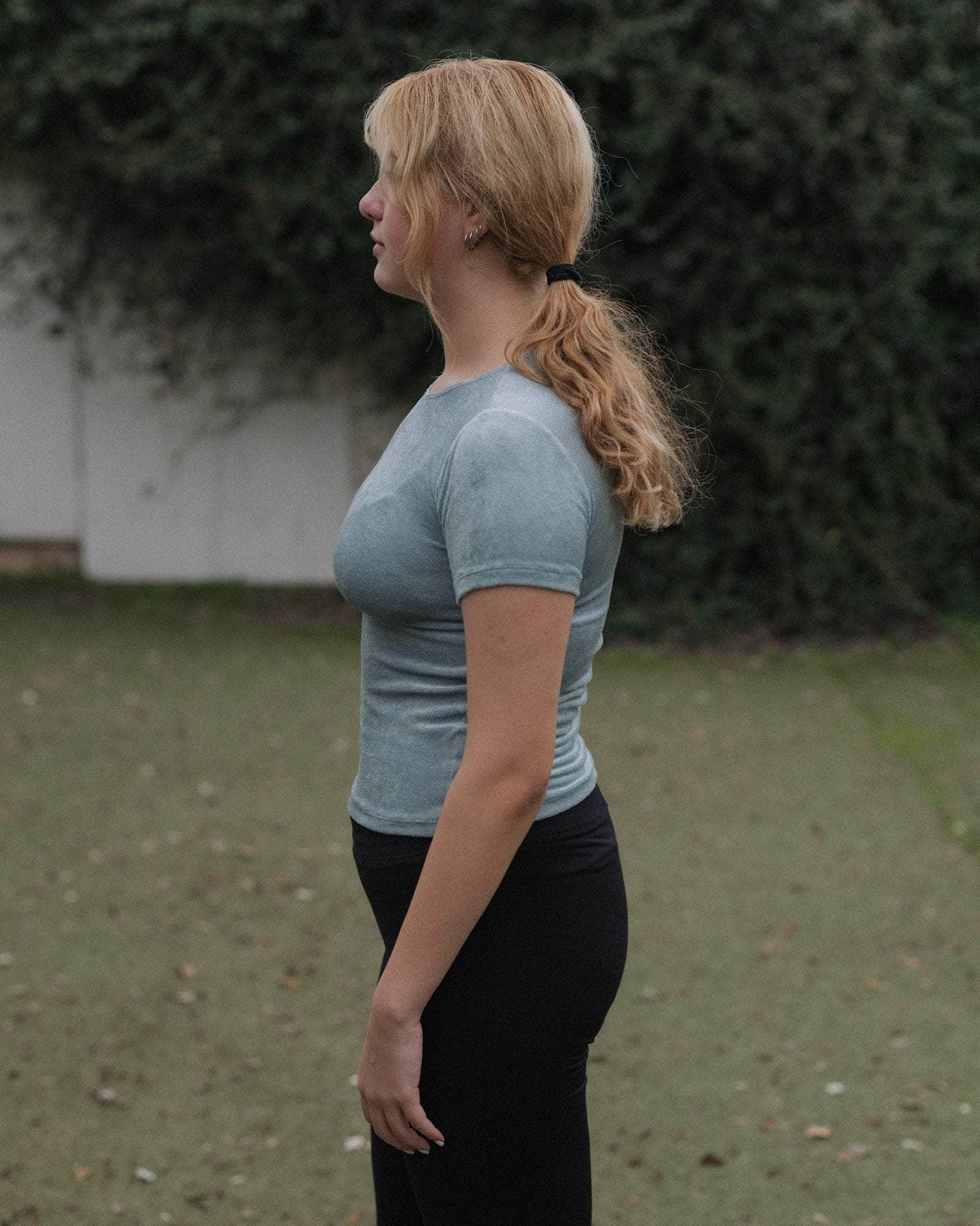 BASERANGE KNITTED OMO TEE SHIRT