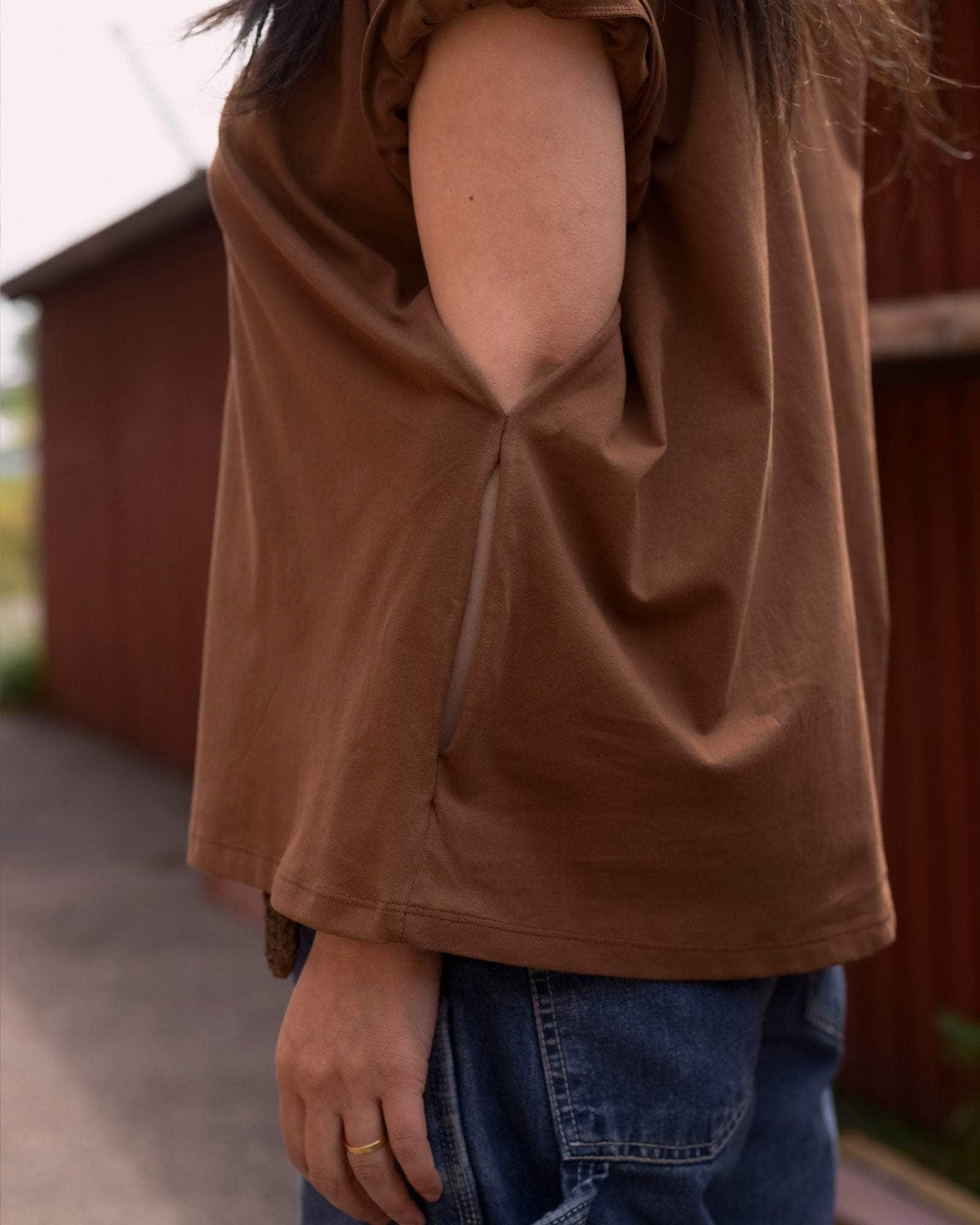 BASERANGE KNITTED PIN TEE SHIRT