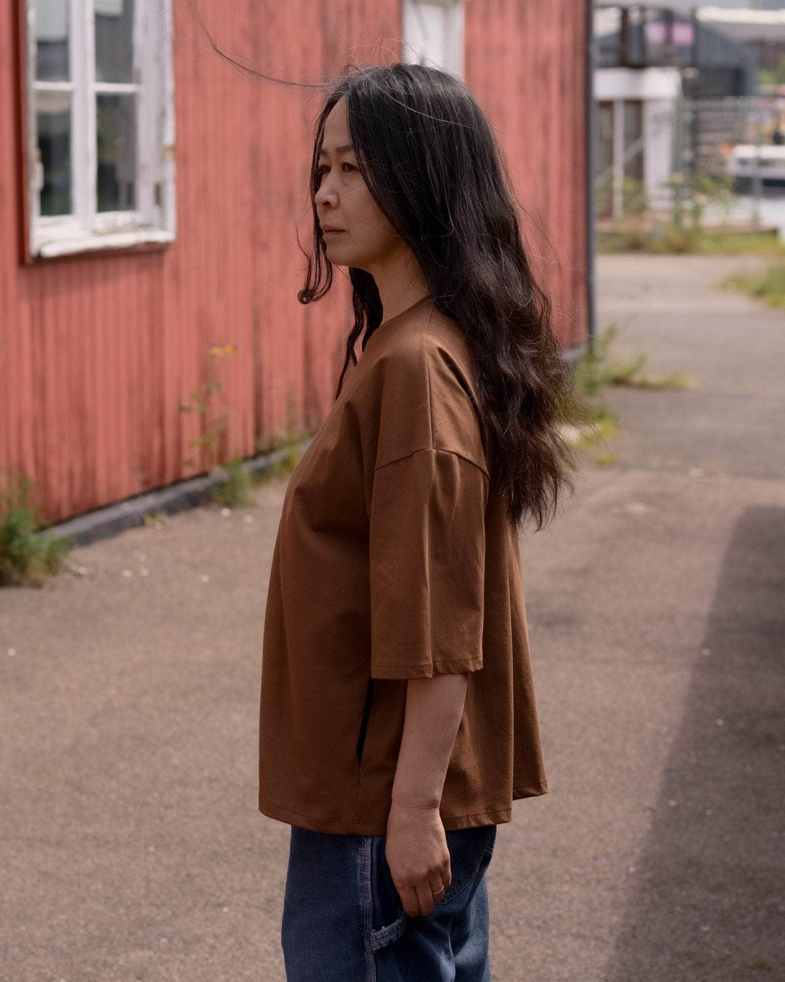 BASERANGE KNITTED PIN TEE SHIRT