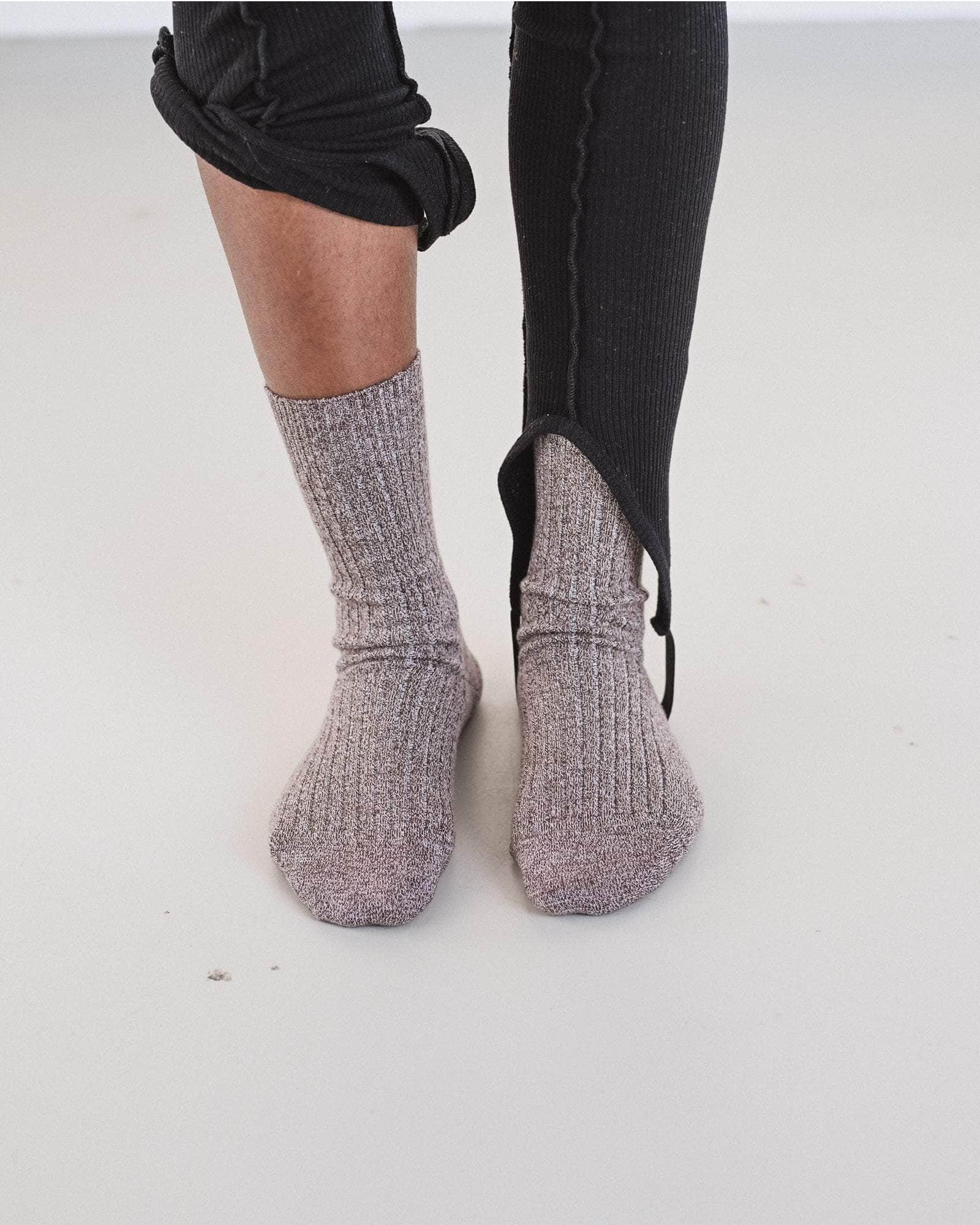 BASERANGE KNITTED RIB OVERANKLE SOCKS