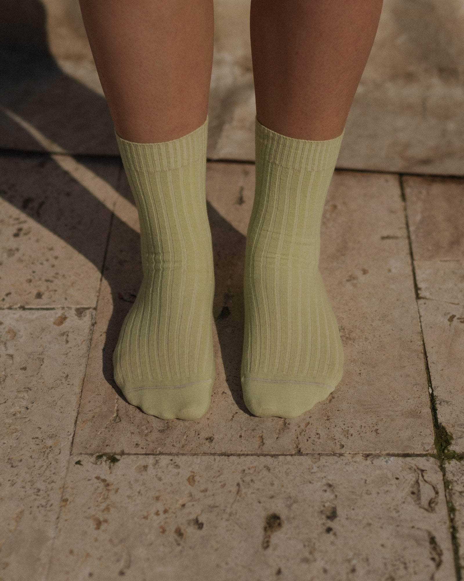 BASERANGE KNITTED RIB OVERANKLE SOCKS