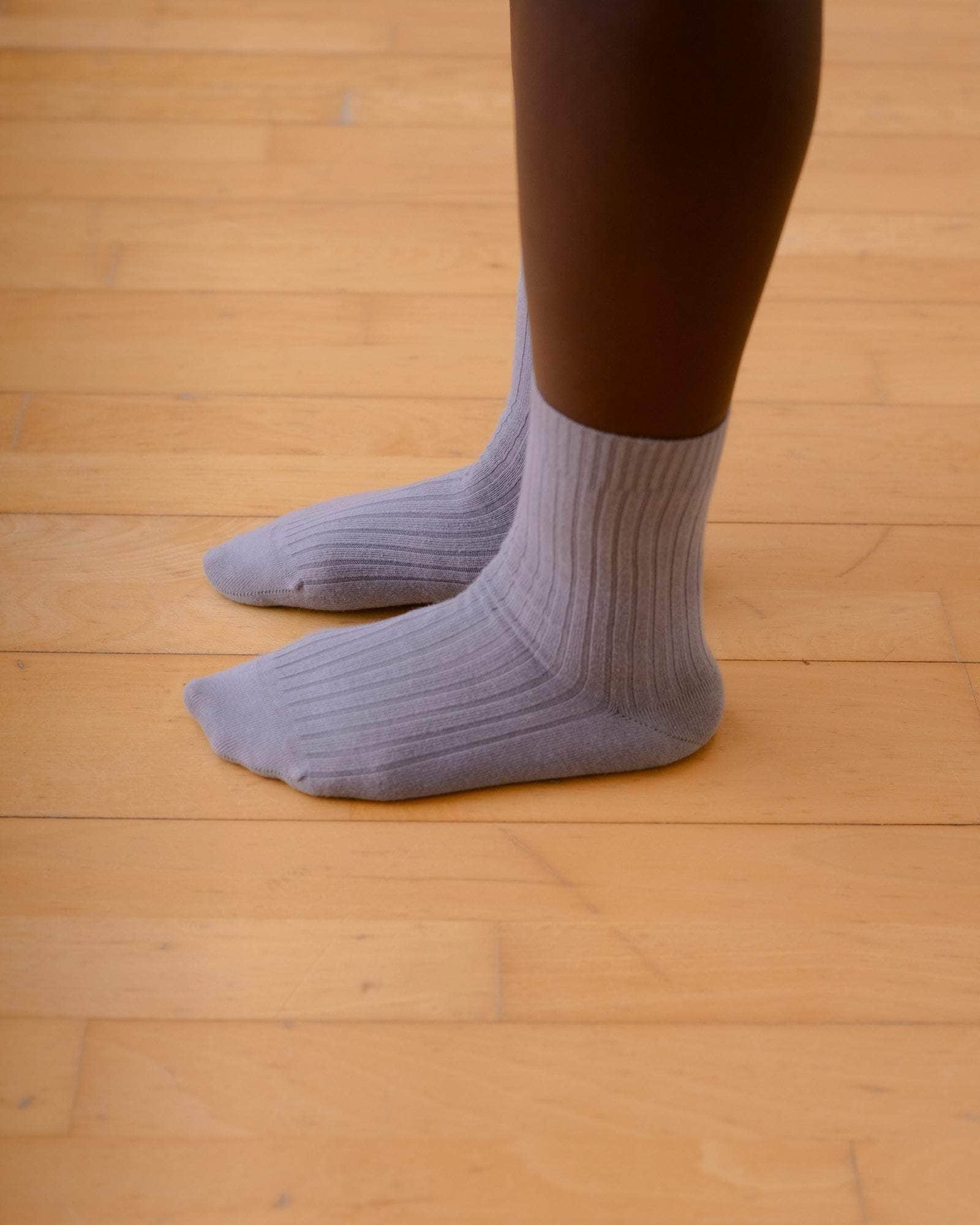 BASERANGE KNITTED RIB OVERANKLE SOCKS