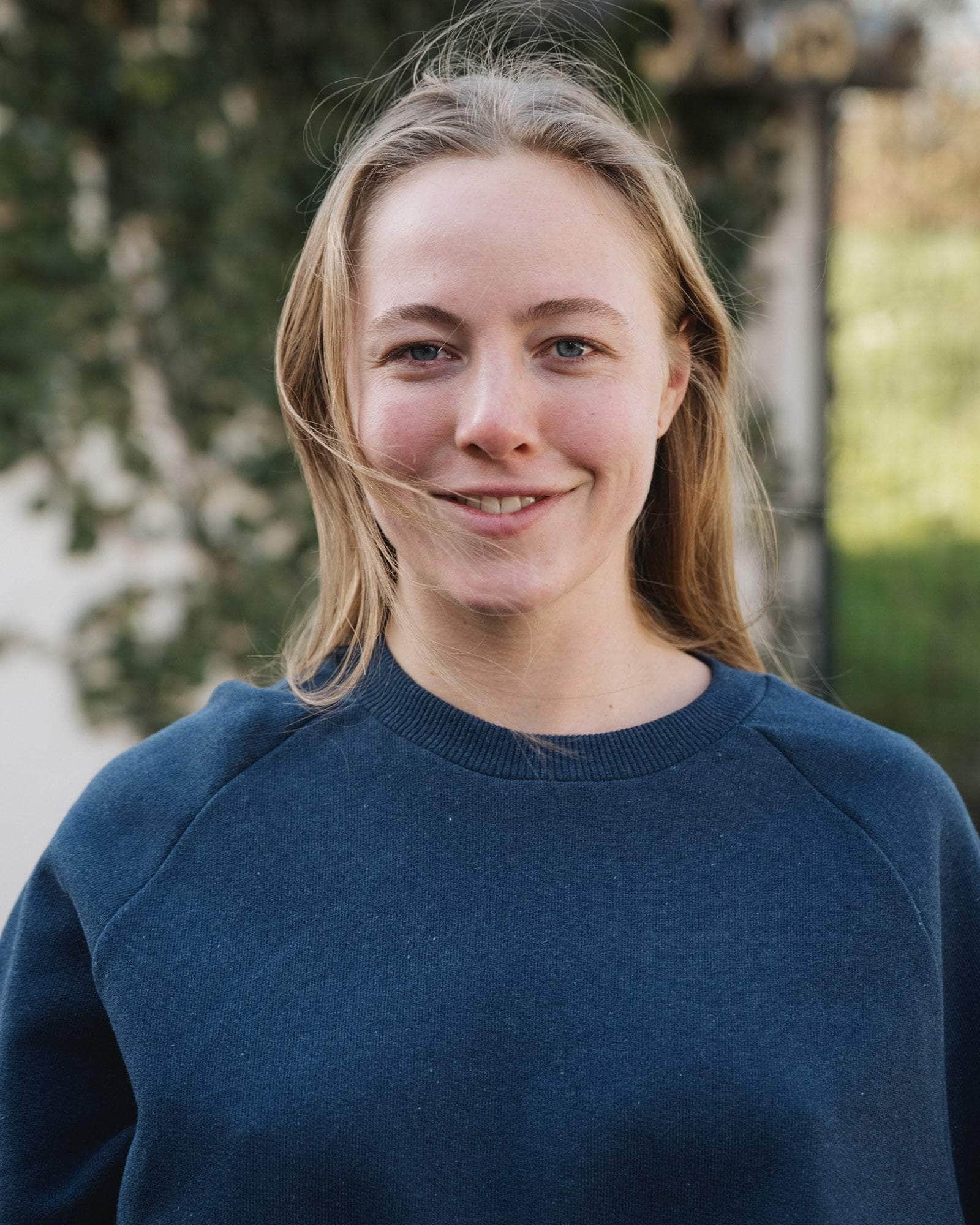 BASERANGE KNITTED RIM RAGLAN SWEATSHIRT