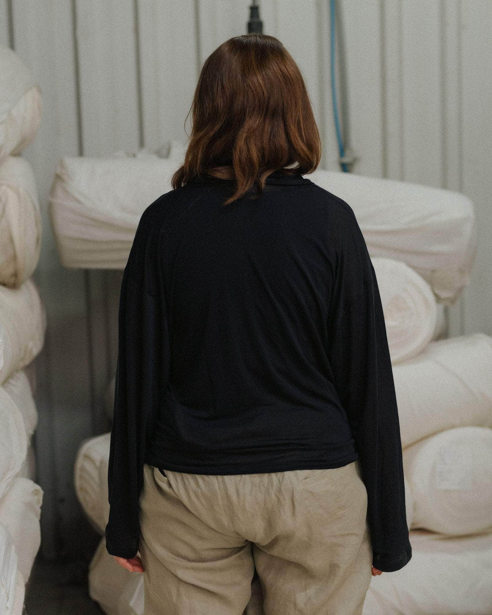 BASERANGE KNITTED SEAL POLO