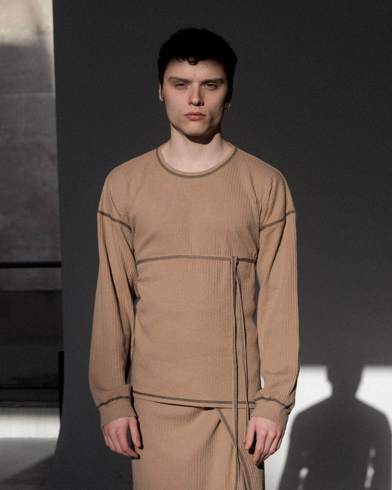 BASERANGE KNITTED SHAW PUNICA LONG SLEEVE