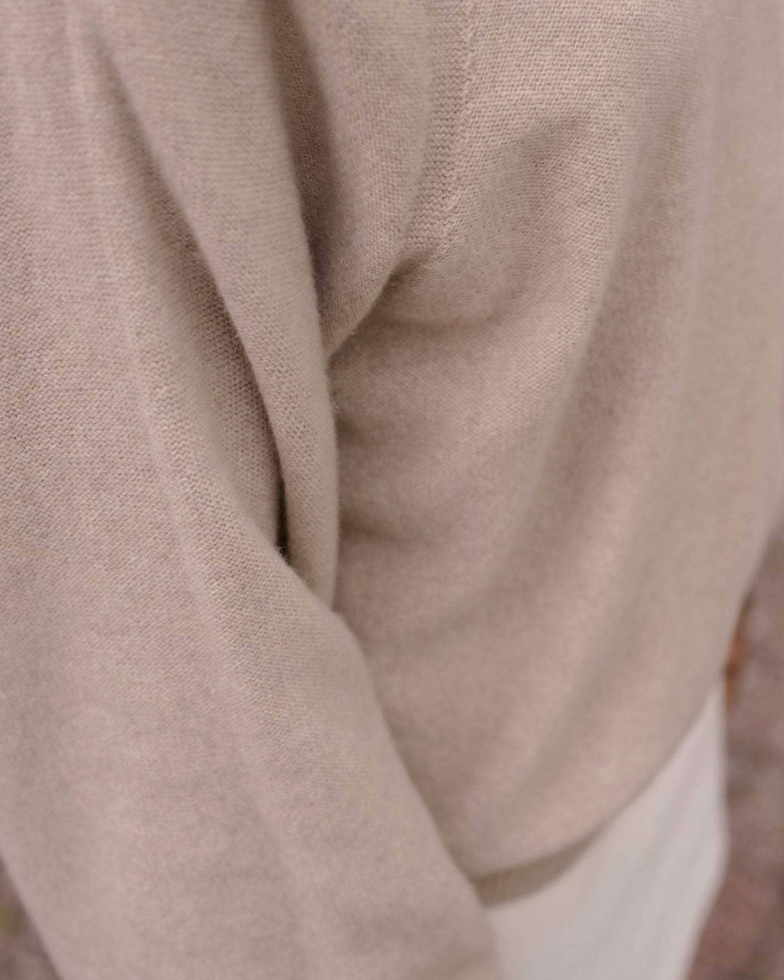 BASERANGE KNITTED SOAR HOODIE