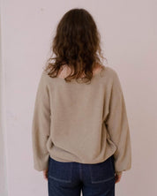 BASERANGE KNITTED SOAR V NECK