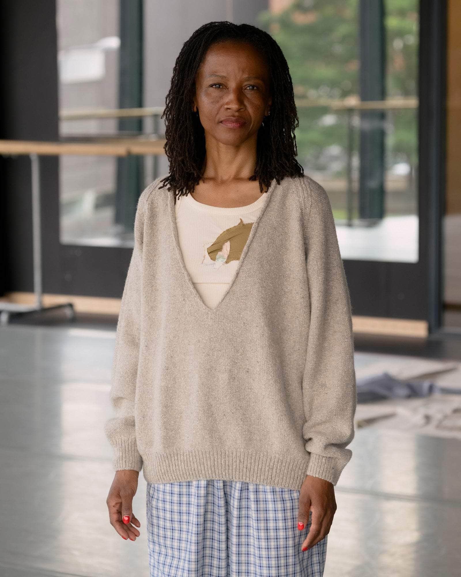 BASERANGE KNITTED SOAR V NECK