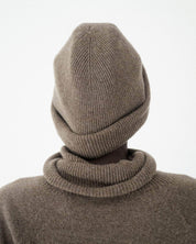 BASERANGE KNITTED TEAK BROWN / ONE SIZE WHIT BEANIE