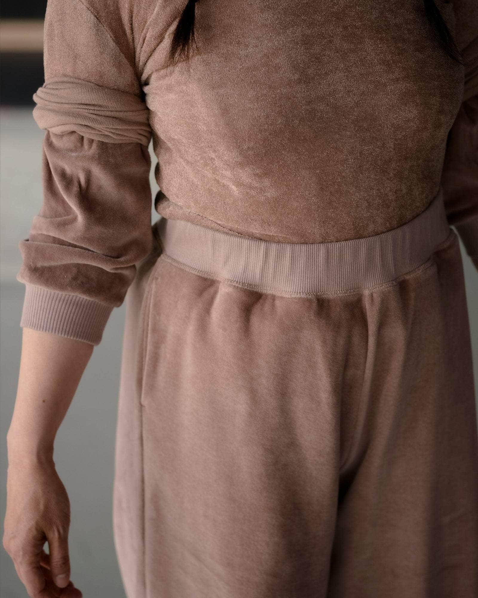 BASERANGE KNITTED TRE SWEATPANTS