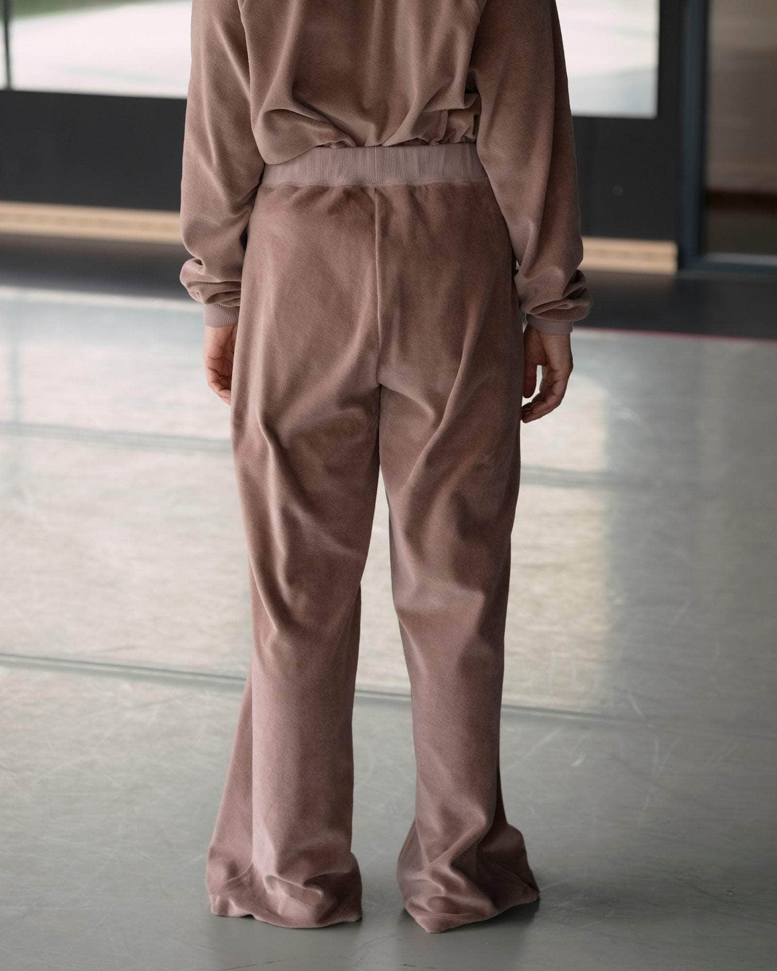 BASERANGE KNITTED TRE SWEATPANTS