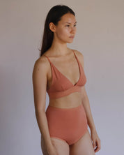 BASERANGE KNITTED TRIANGLE BRA