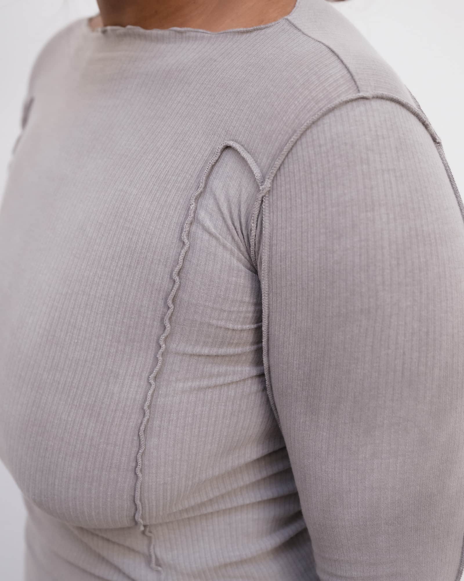 BASERANGE Long Sleeve Tees Omato Long Sleeve Tee