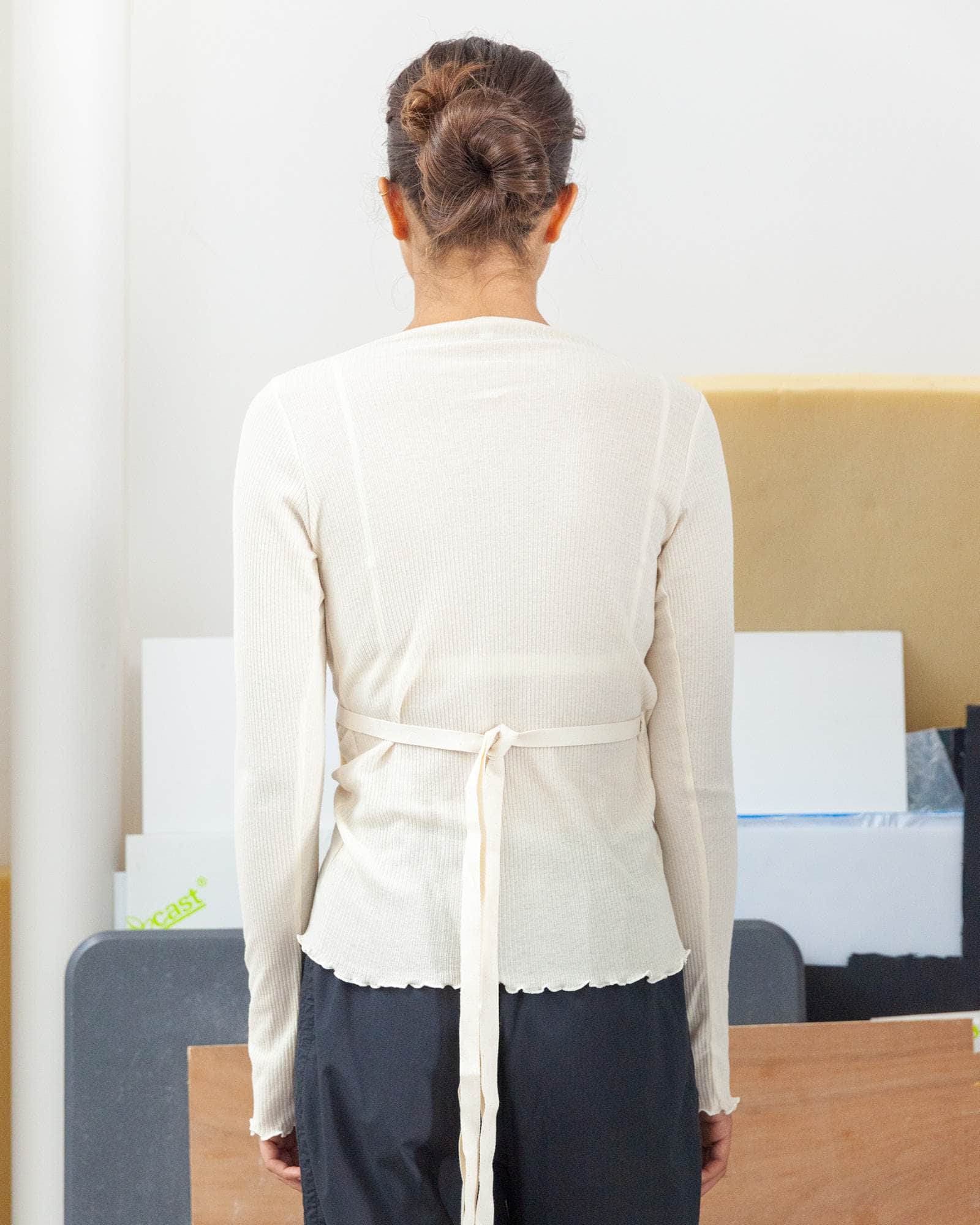 BASERANGE Long Sleeve Tees Omit Wrap