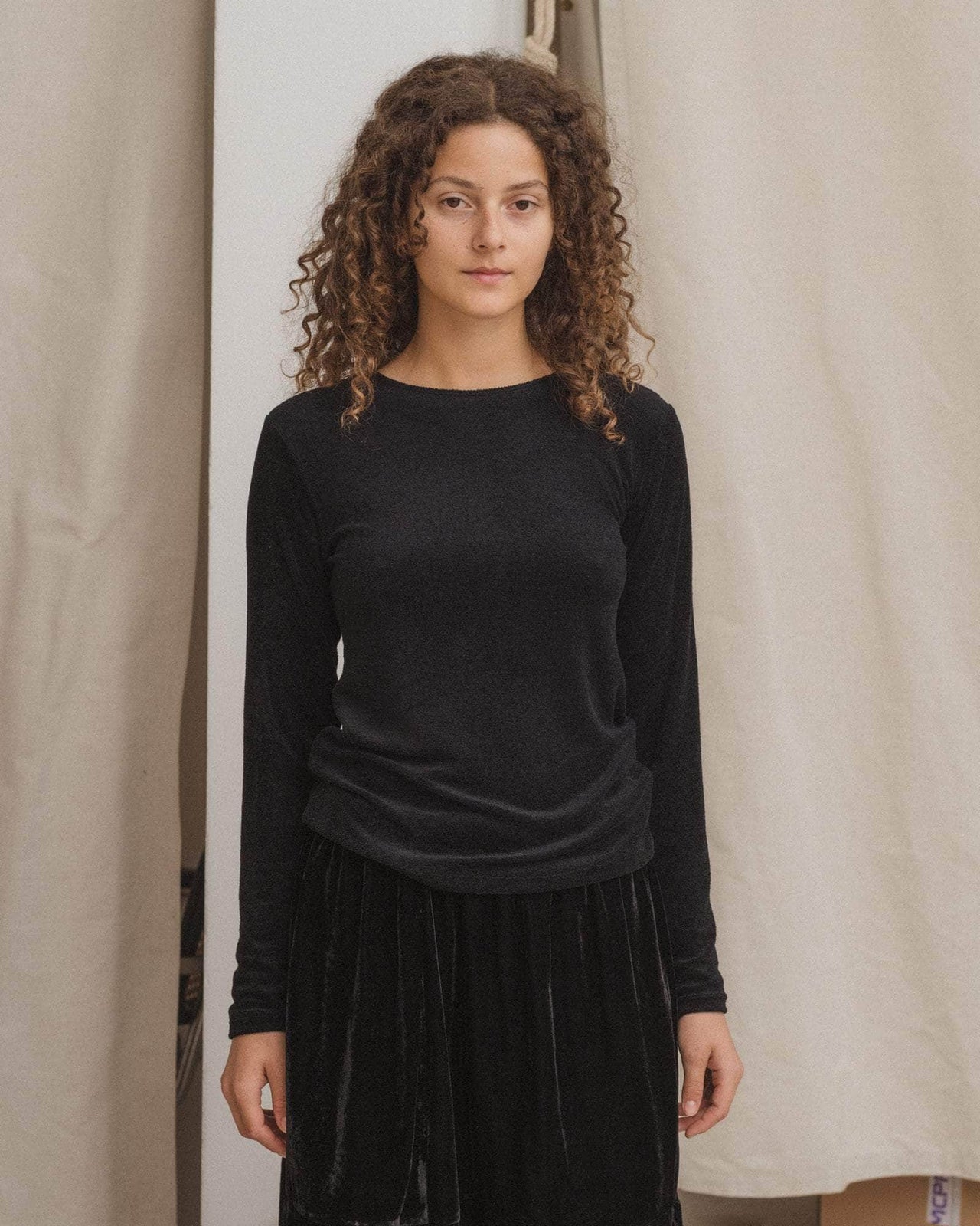 Omo Long Sleeve Tee in Black | ecovero-viscose | en | Baserange