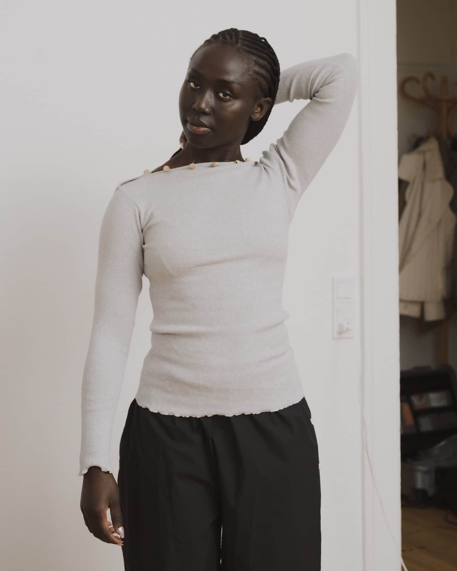 BASERANGE Long Sleeve Tees Tav Long Sleeve Tee