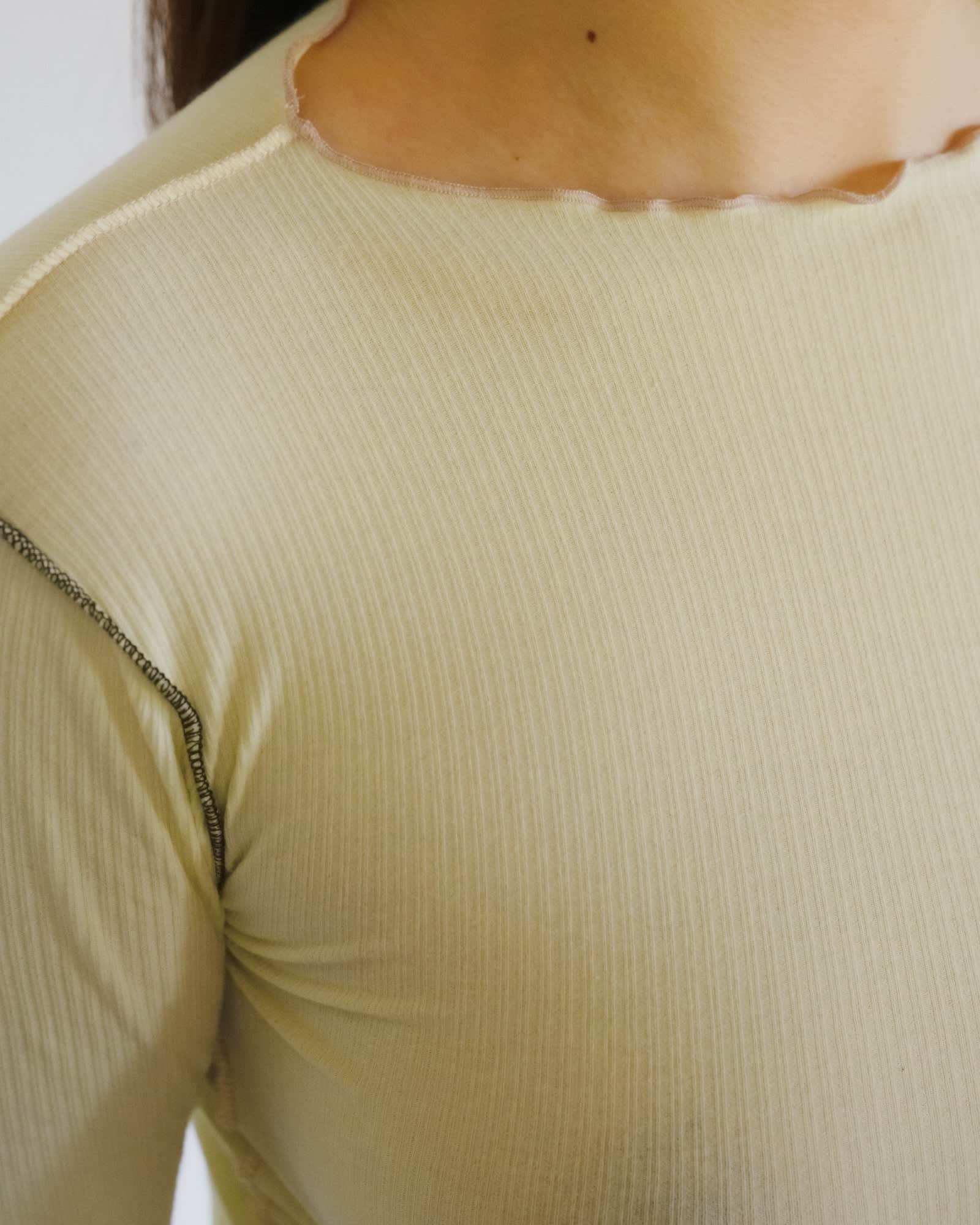 Vein ロングスリーブTシャツ in Iguacu lime | オーガニックコットン