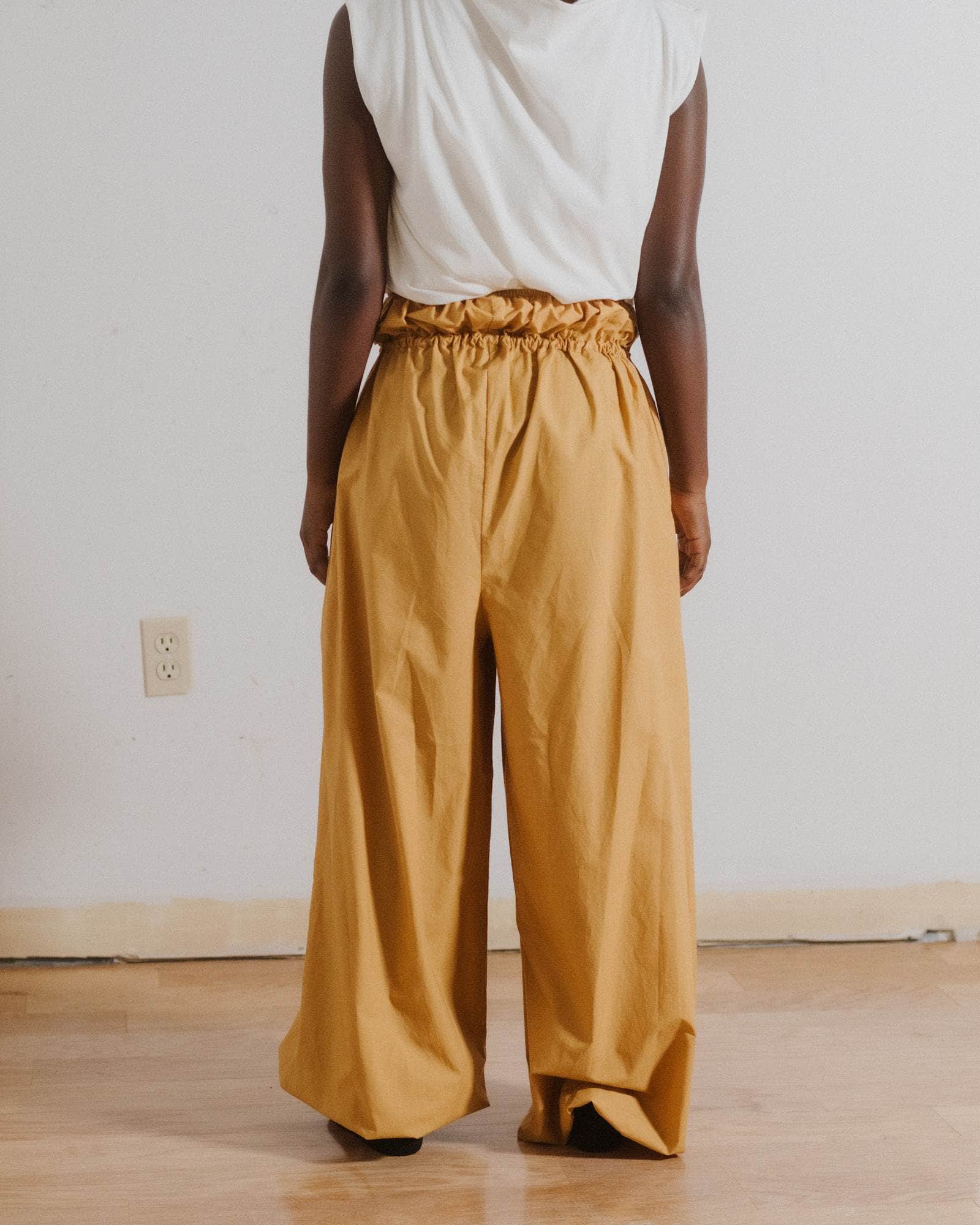 BASERANGE Pants Air Pants