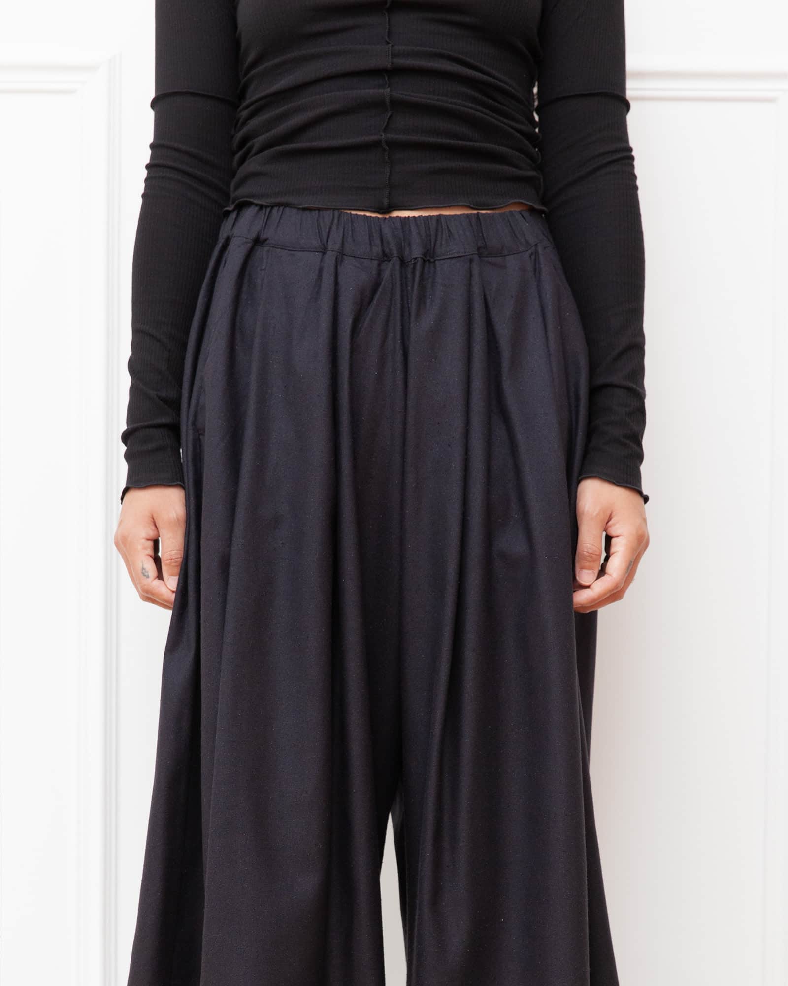 BASERANGE Pants Avi Pants