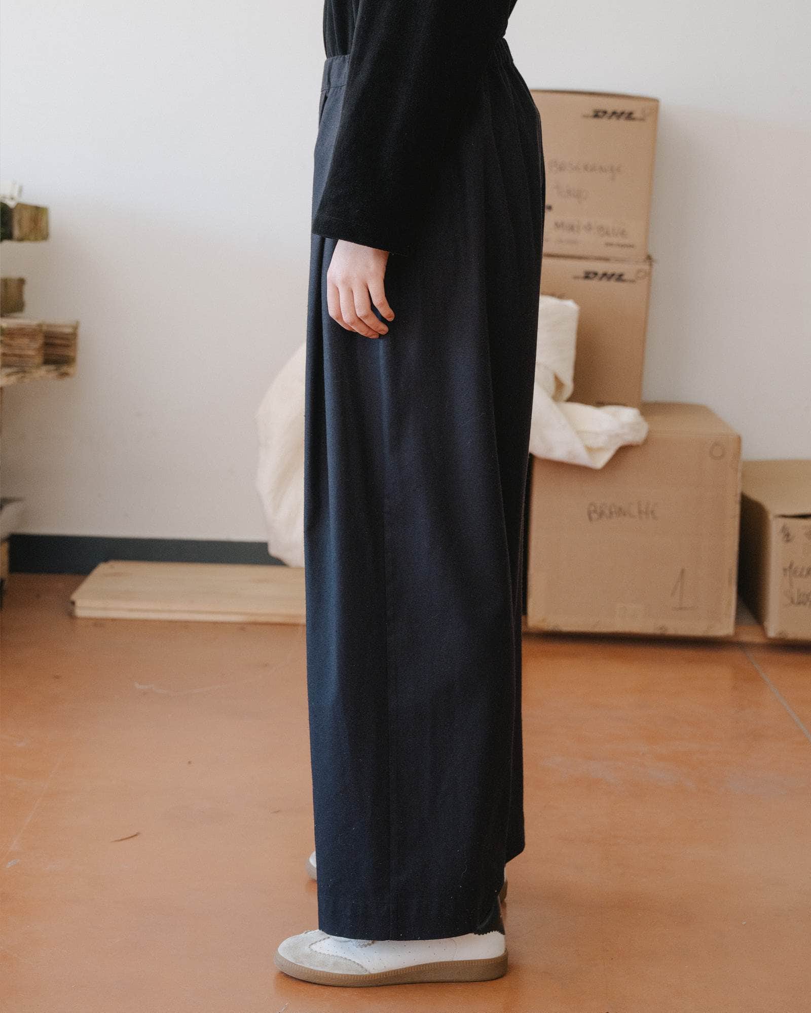BASERANGE Pants Avi Pants