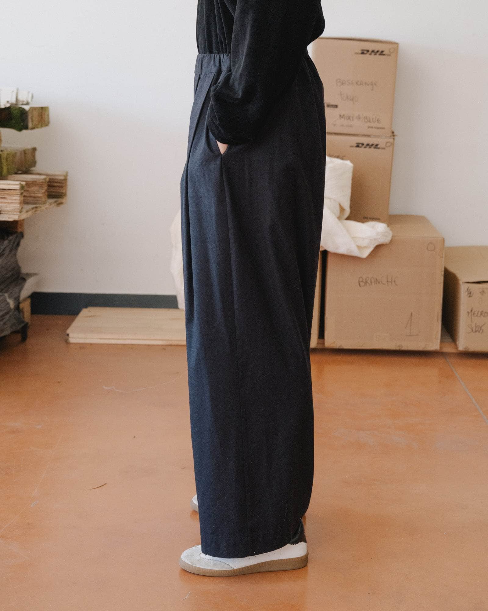 BASERANGE Pants Avi Pants
