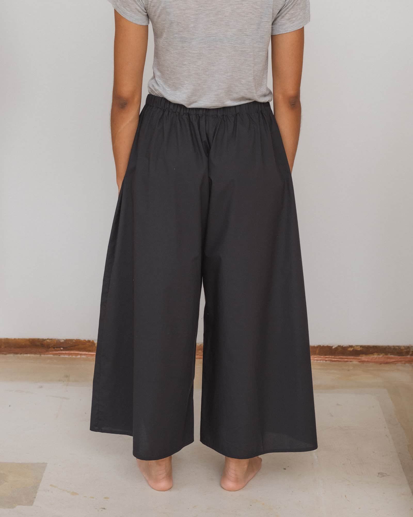Pants | Basics in Natural and Recycled Fibers | Baserange