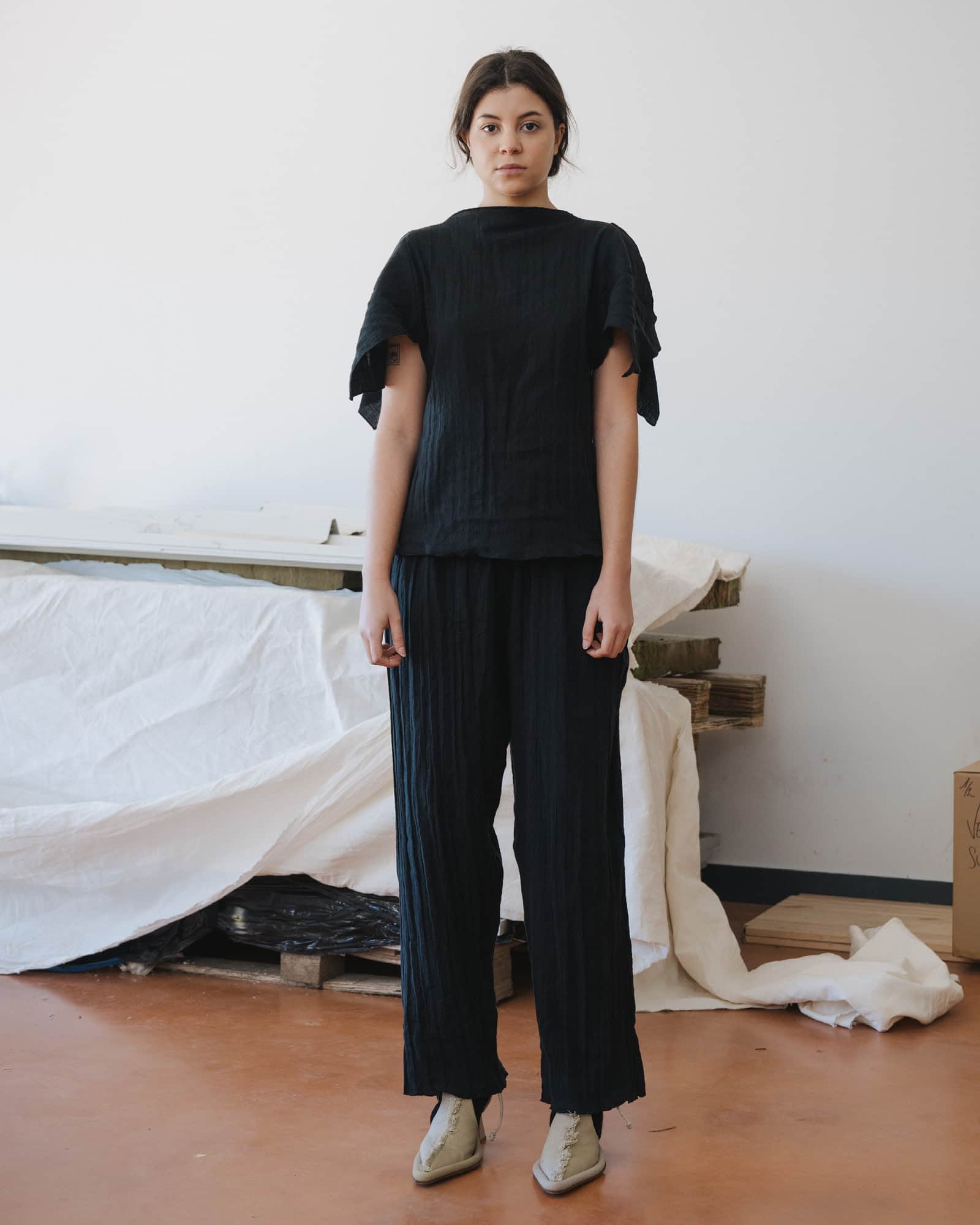 BASERANGE Pants Folio Pants